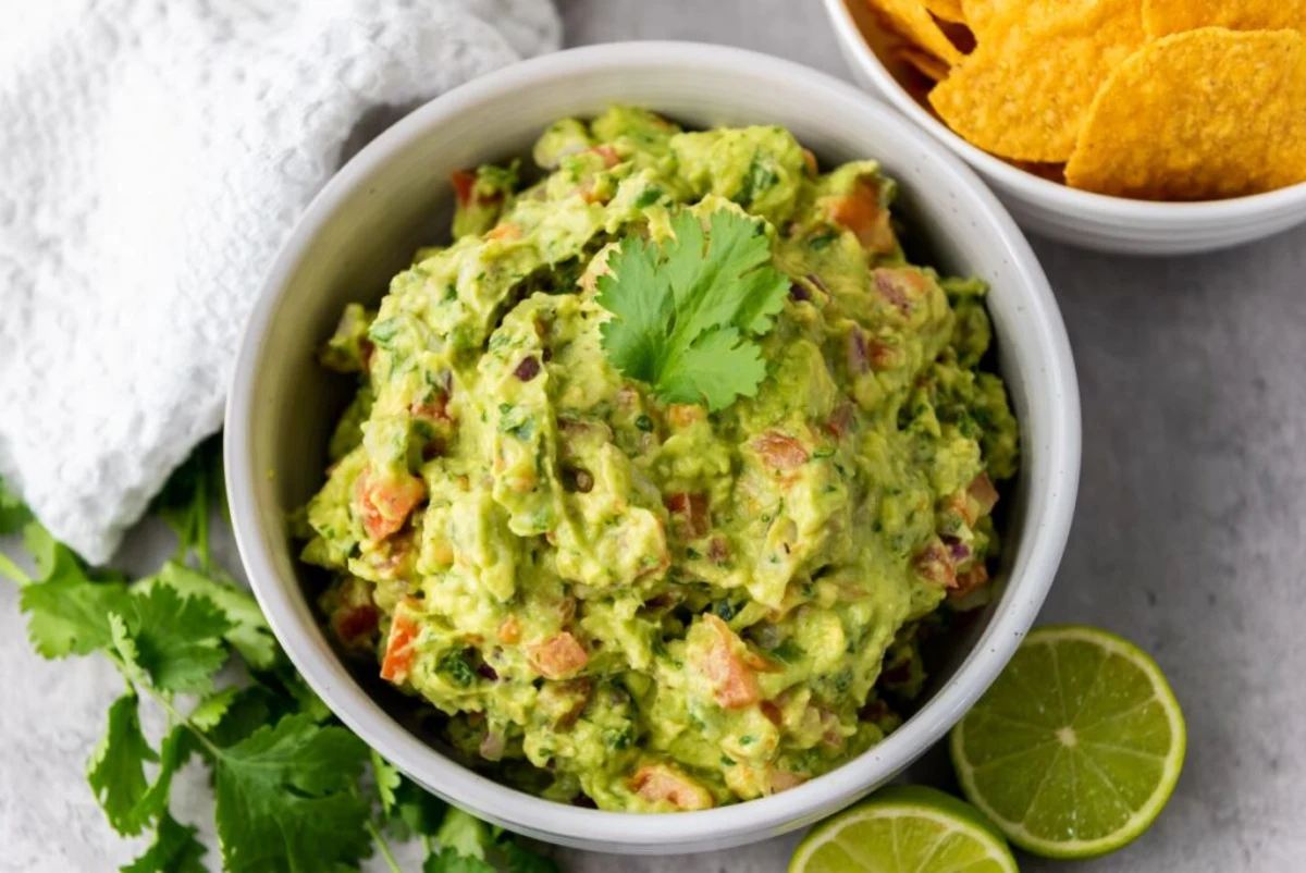 Homemade Guacamole Recipe