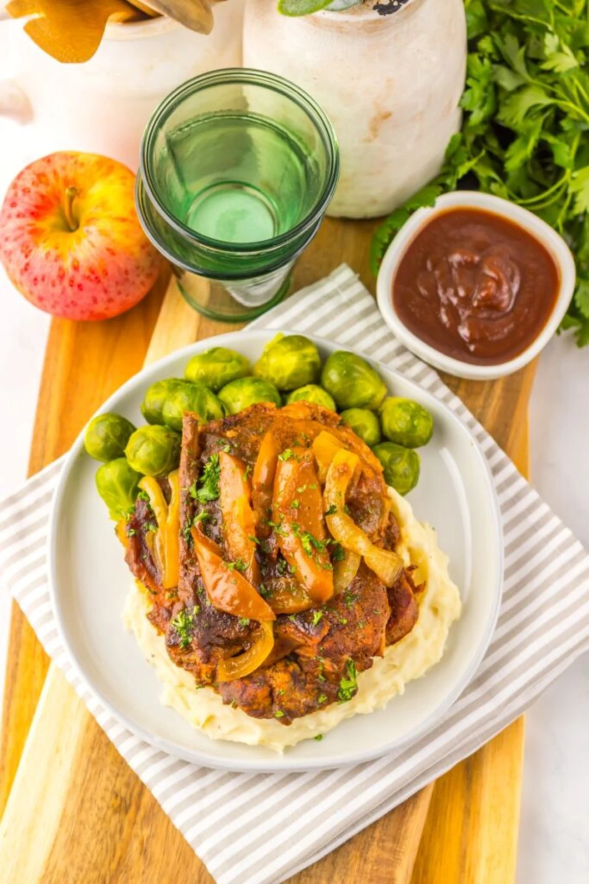Slow Cooker Apple Butter Pork Chops