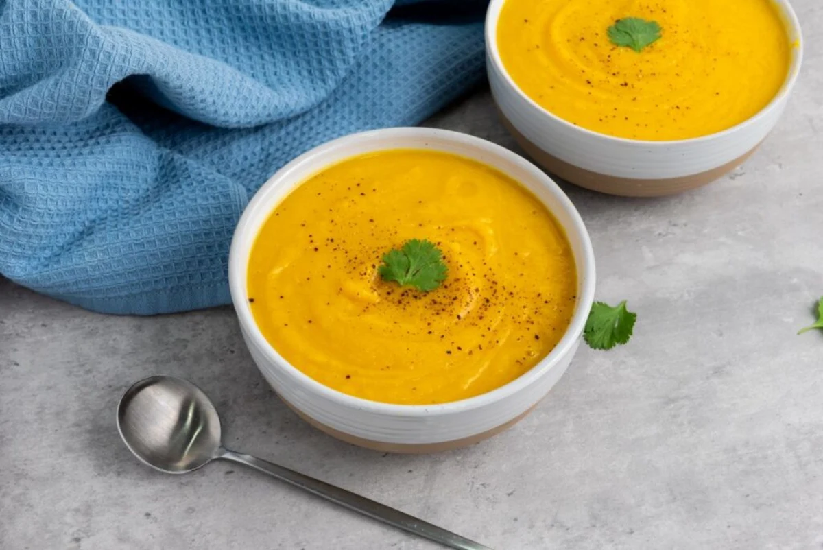 Slow Cooker Butternut Squash Soup