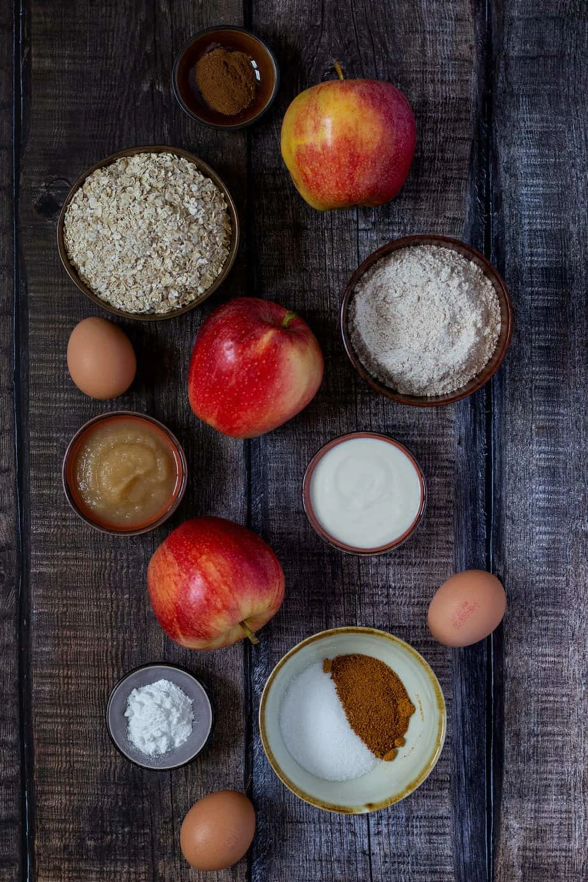 Healthy Apple Bread with Cinnamon