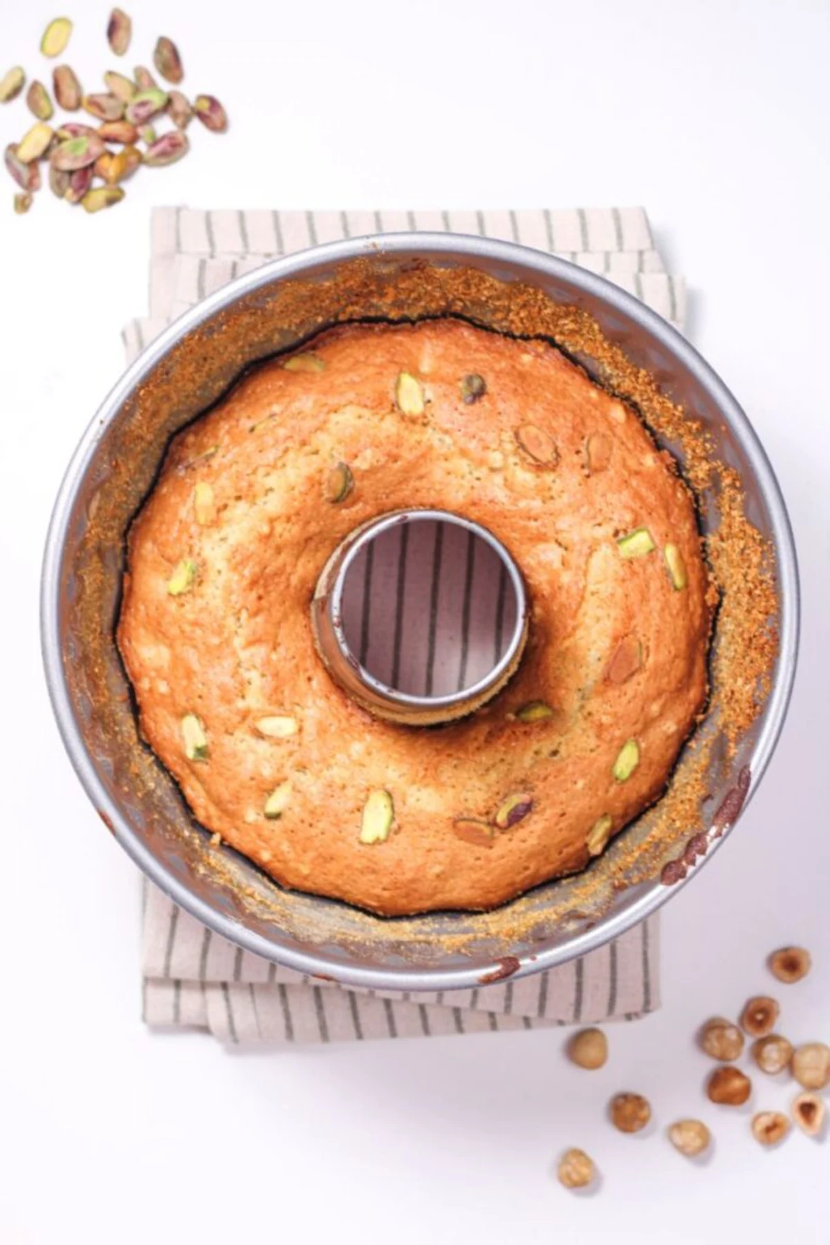 Pistachio Bundt Cake