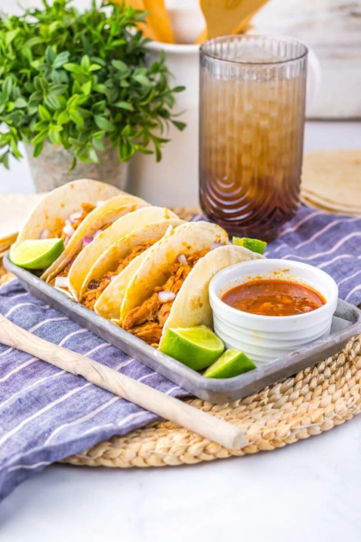 Slow Cooker Shredded Pork Tacos