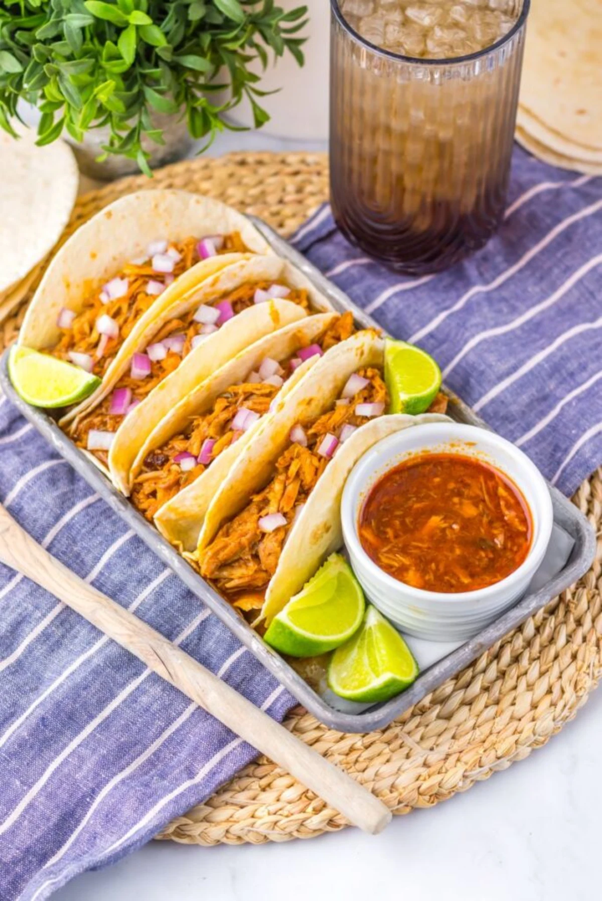 Slow Cooker Shredded Pork Tacos