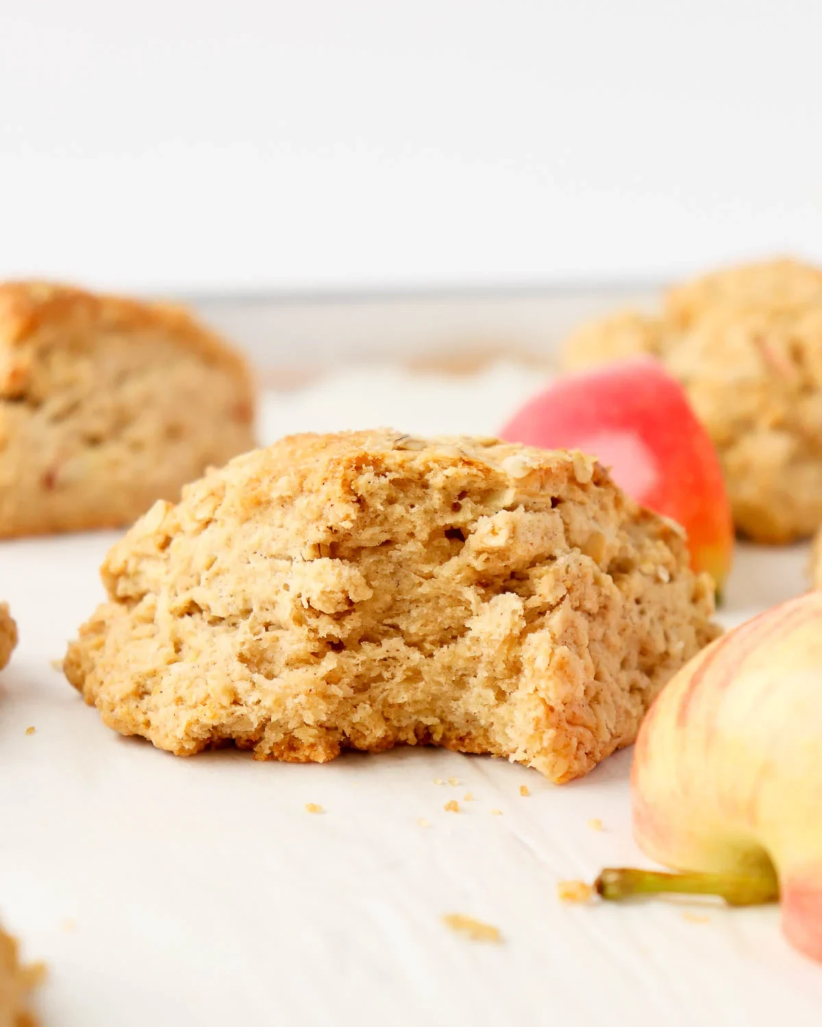 Apple Cinnamon Oatmeal Scones