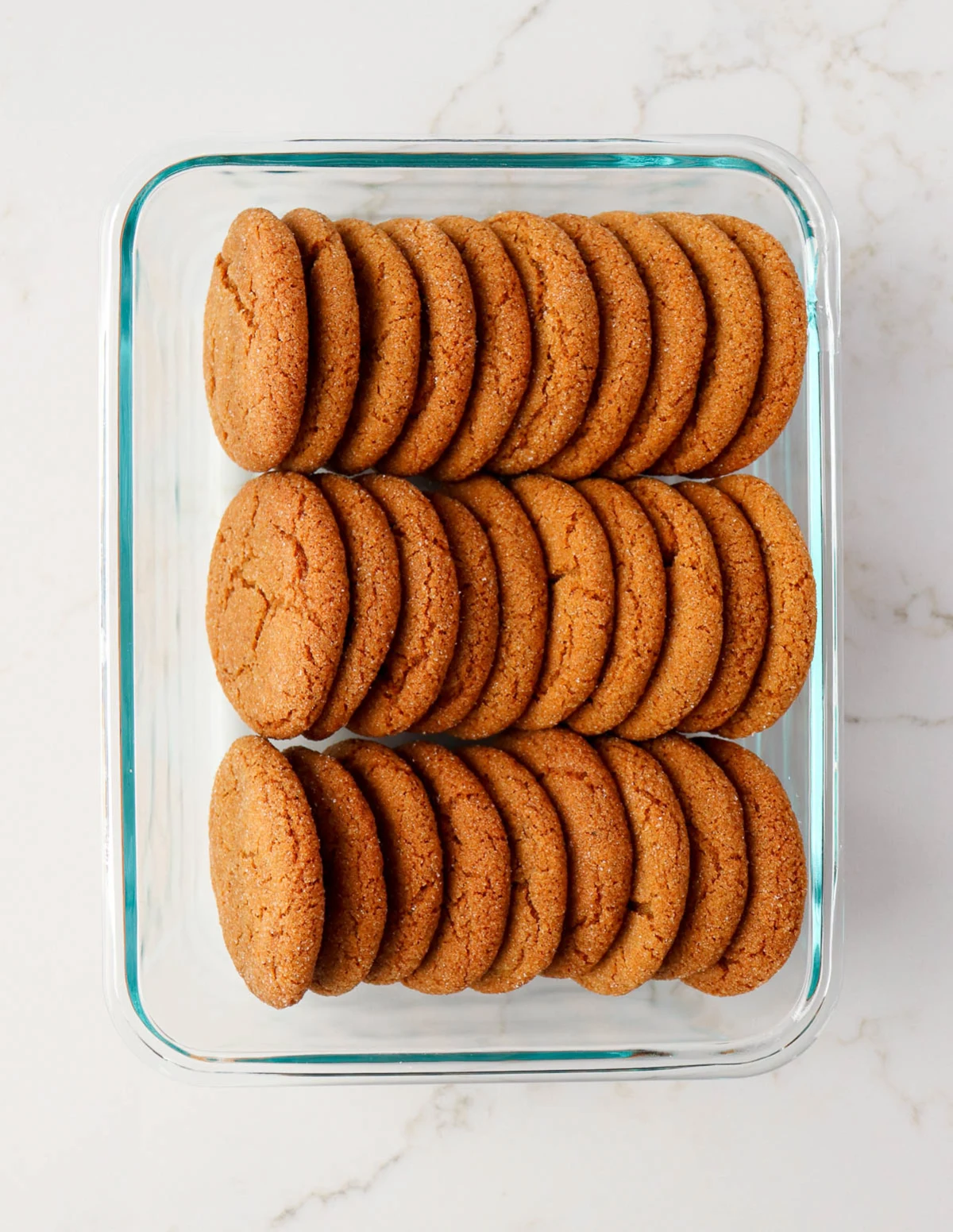 Chewy & Spicy Ginger Molasses Cookies