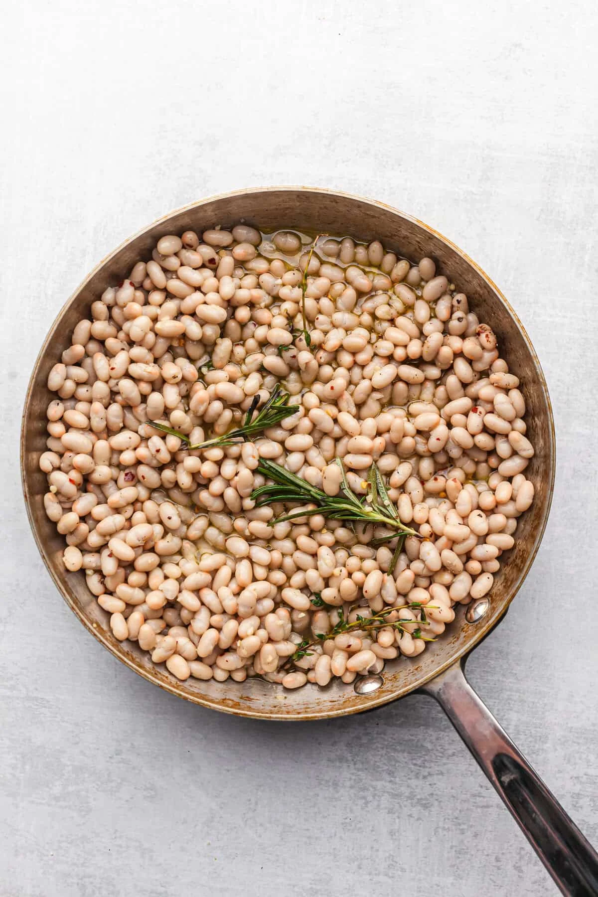 Warm White Bean and Garlic Spread