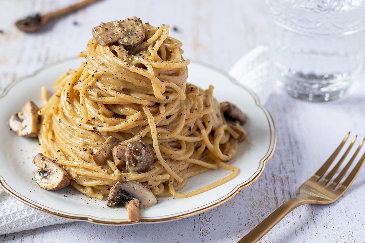 Low-Calorie Spaghetti Carbonara