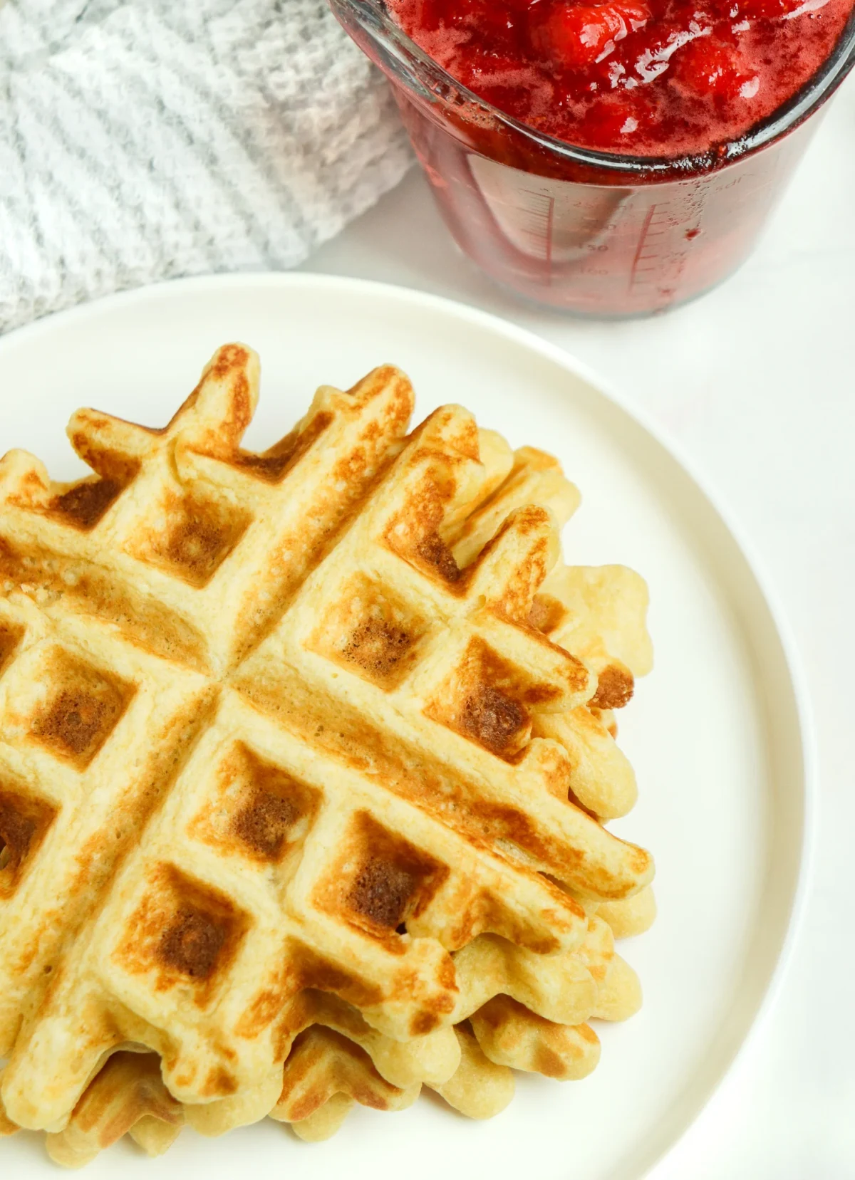 Easy Homemade Waffles 