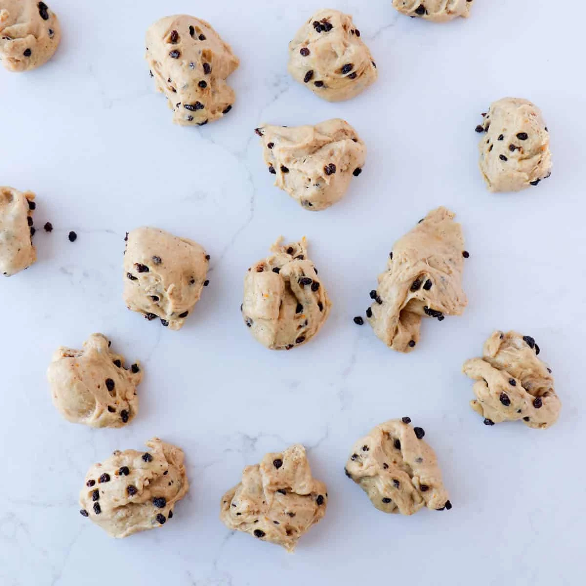Currant Hot Cross Buns with Icing