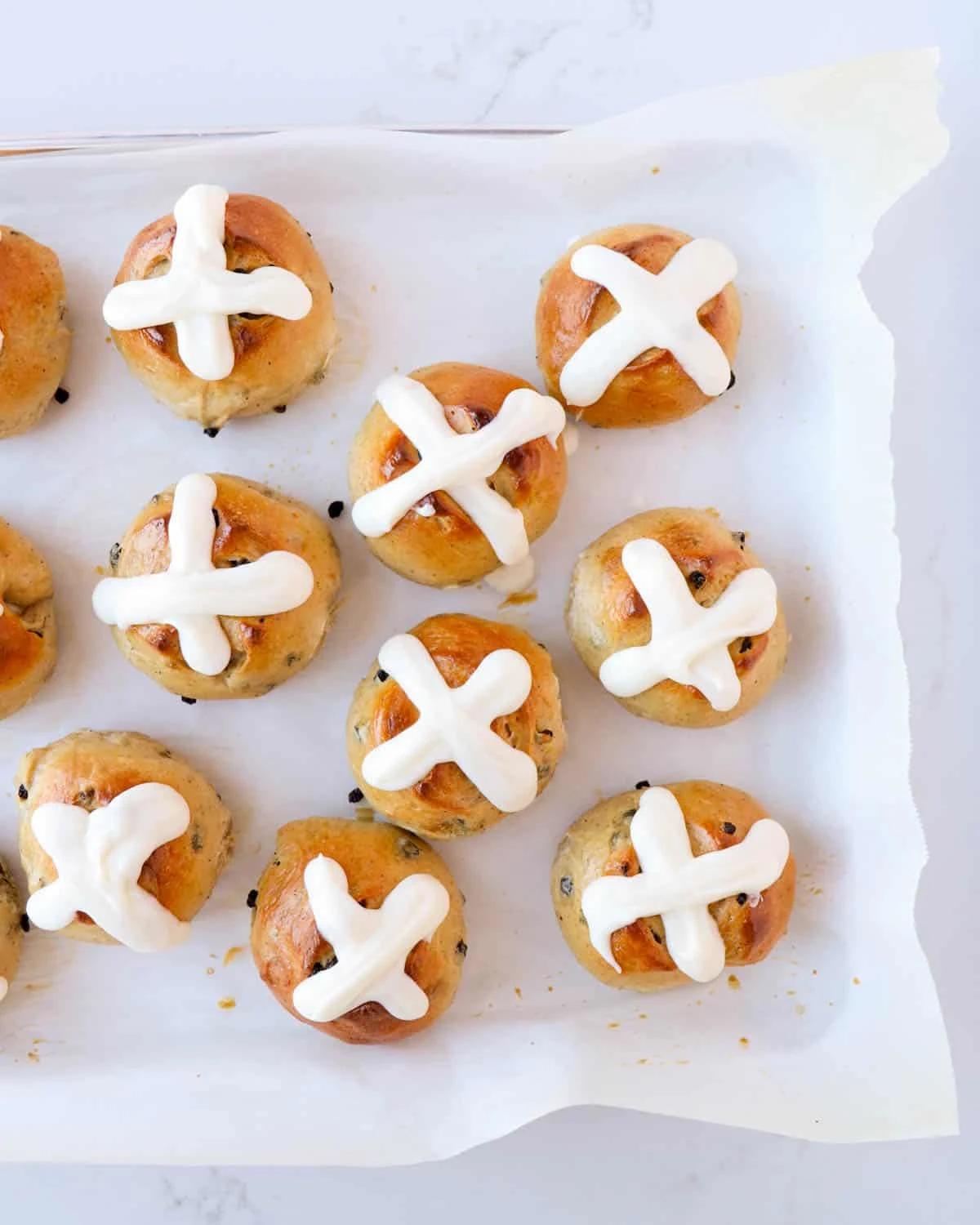 Currant Hot Cross Buns with Icing