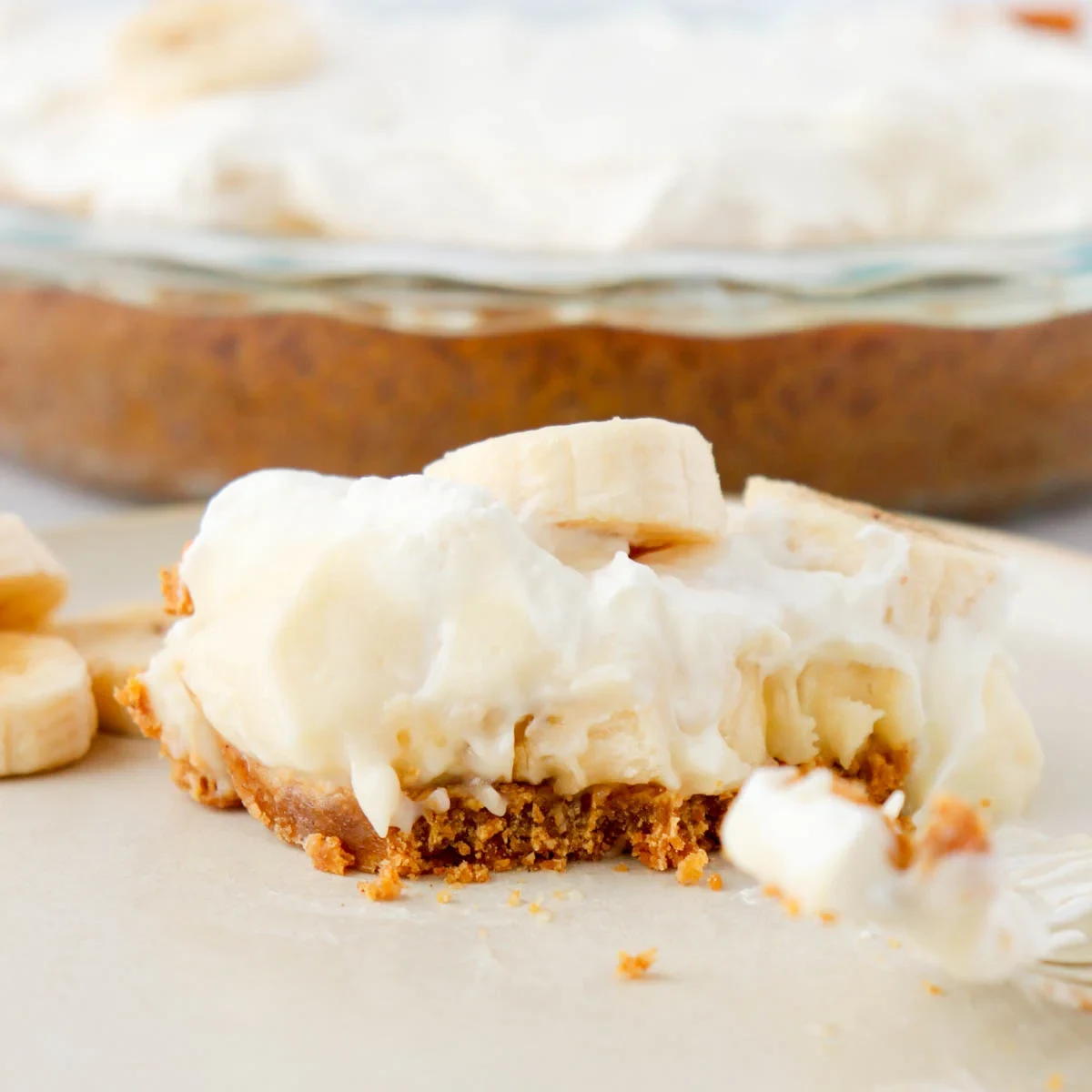 Banana Cream Pie with Graham Cracker Crust