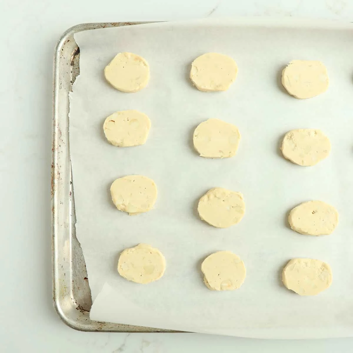 Macadamia Nut Shortbread Cookies