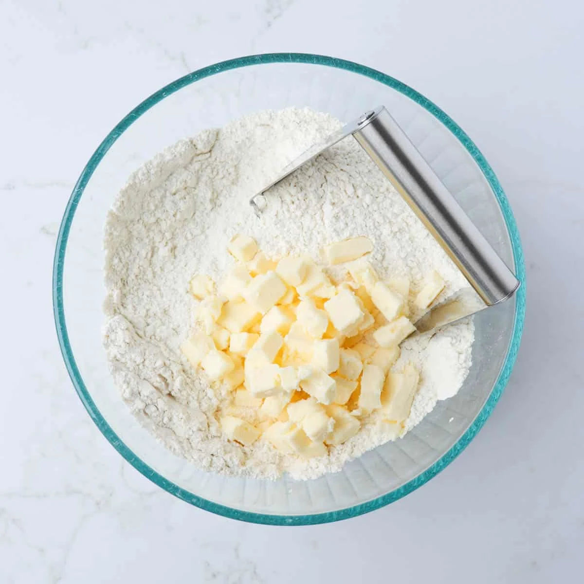 Cheddar Garlic Butter Biscuits