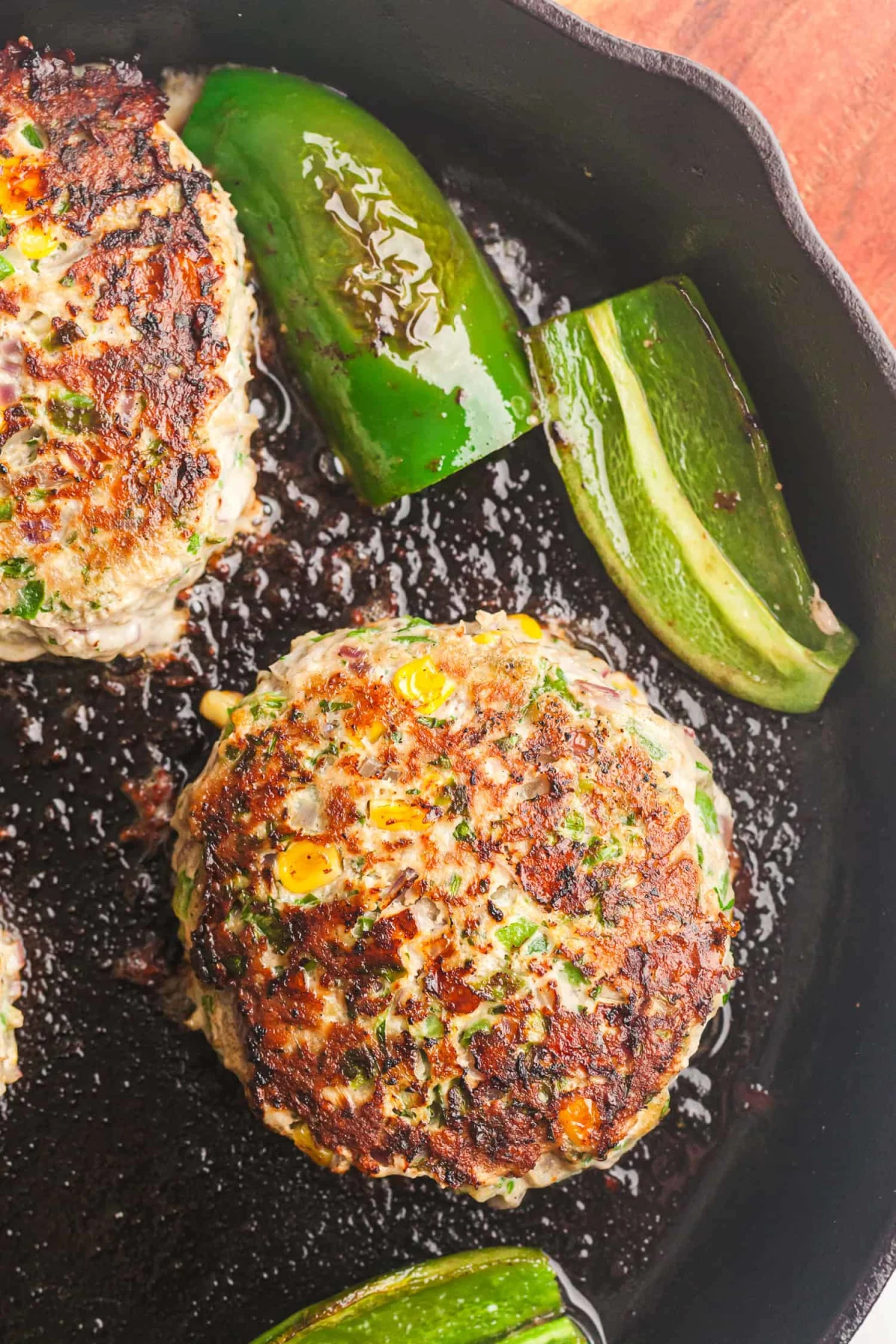 Jalapeño Burger (Turkey + Cheddar)