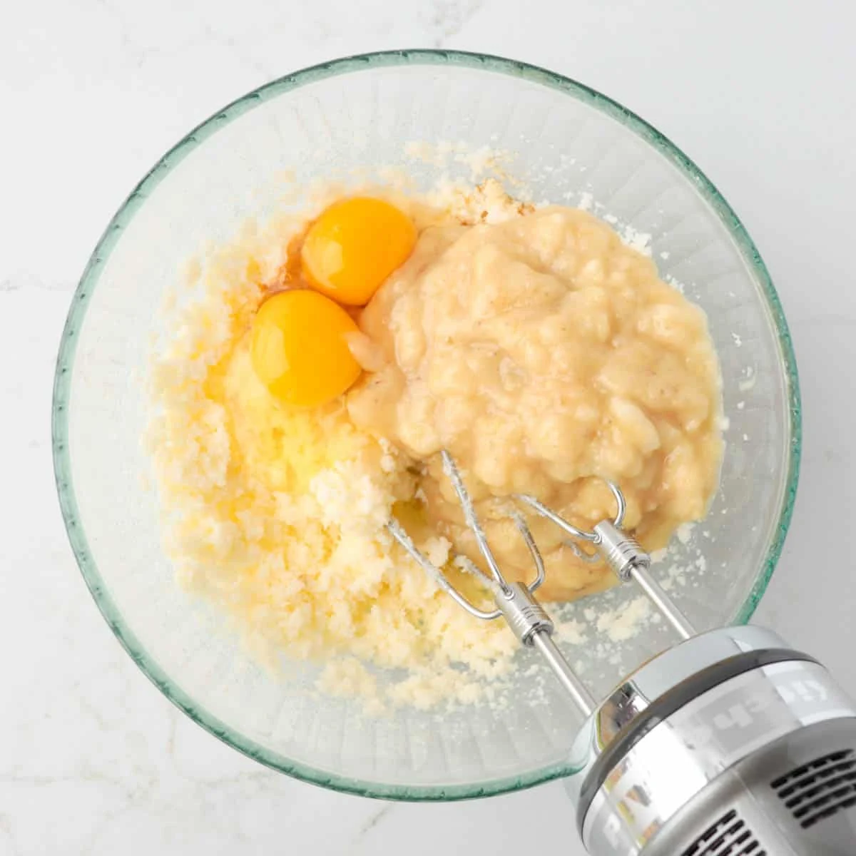 Banana Cupcakes with Chocolate Frosting