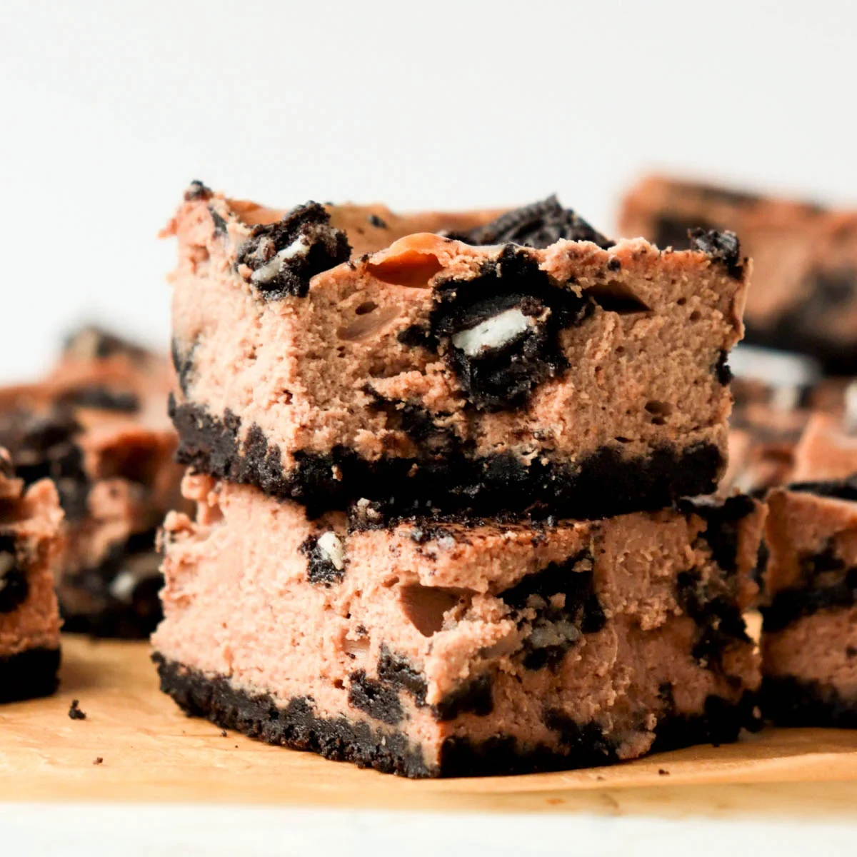 Oreo Nutella Cheesecake Bars