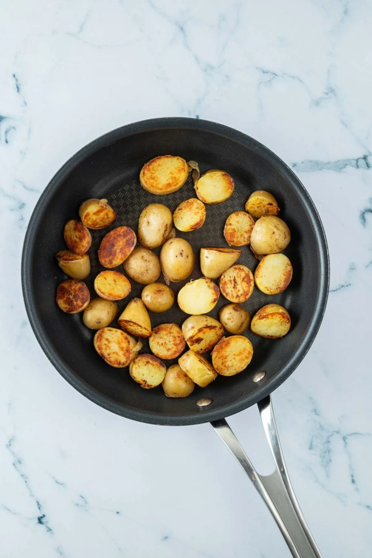 Sheet Pan Salmon With Asparagus