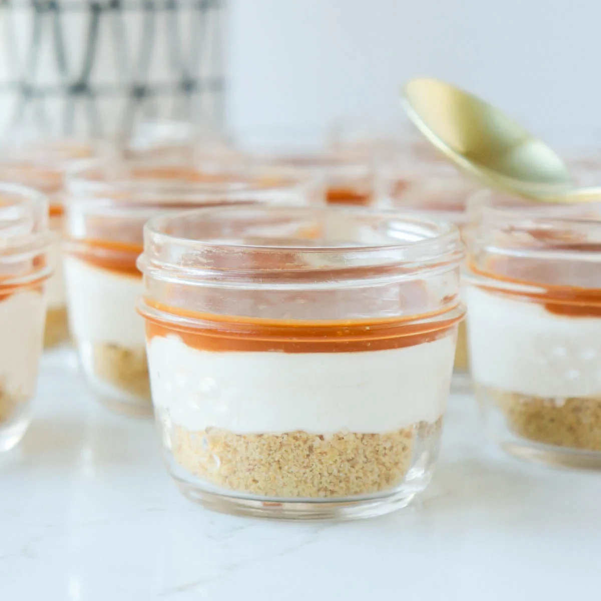 Caramel Cheesecakes in a Jar