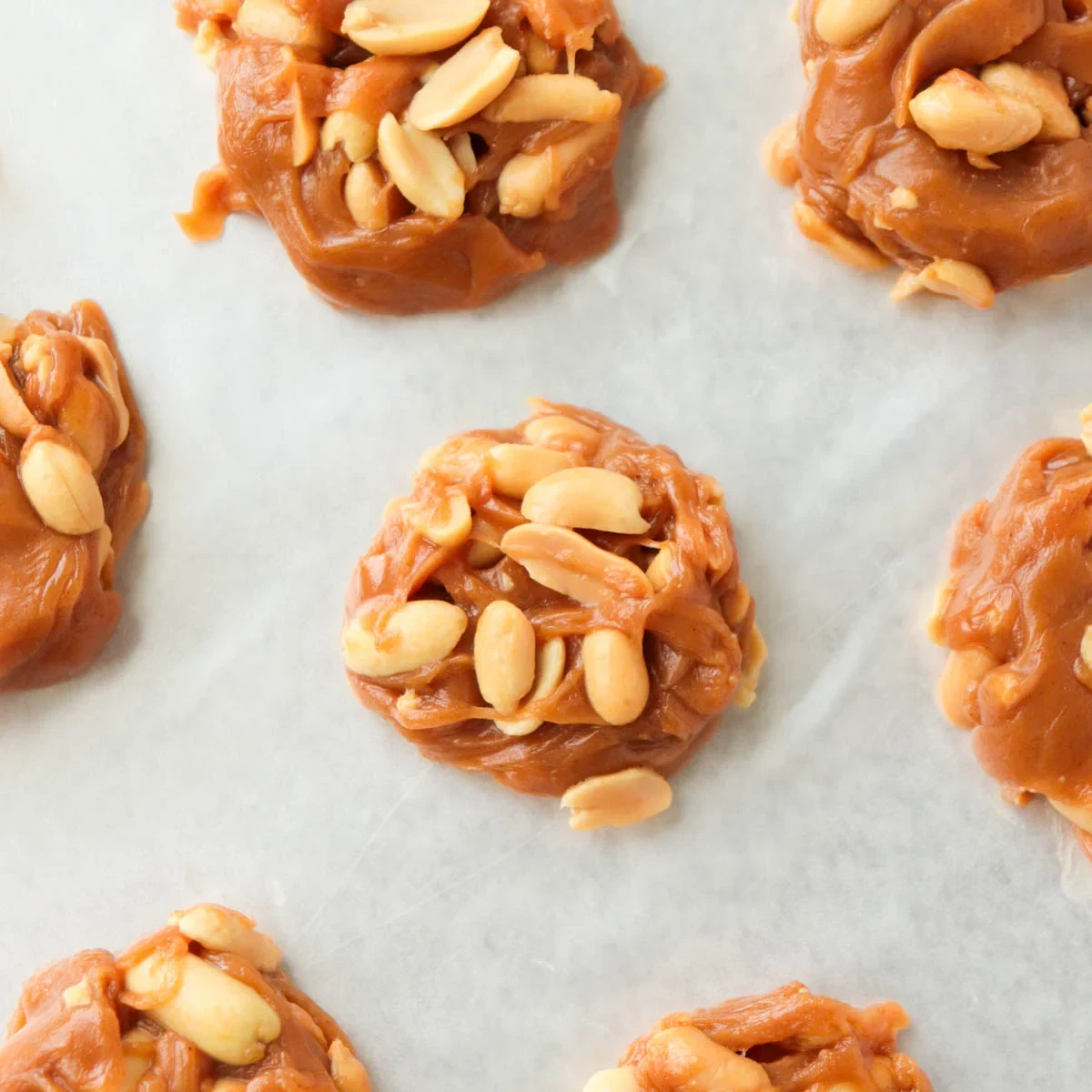 Caramel Peanut Clusters (5 ingredients)