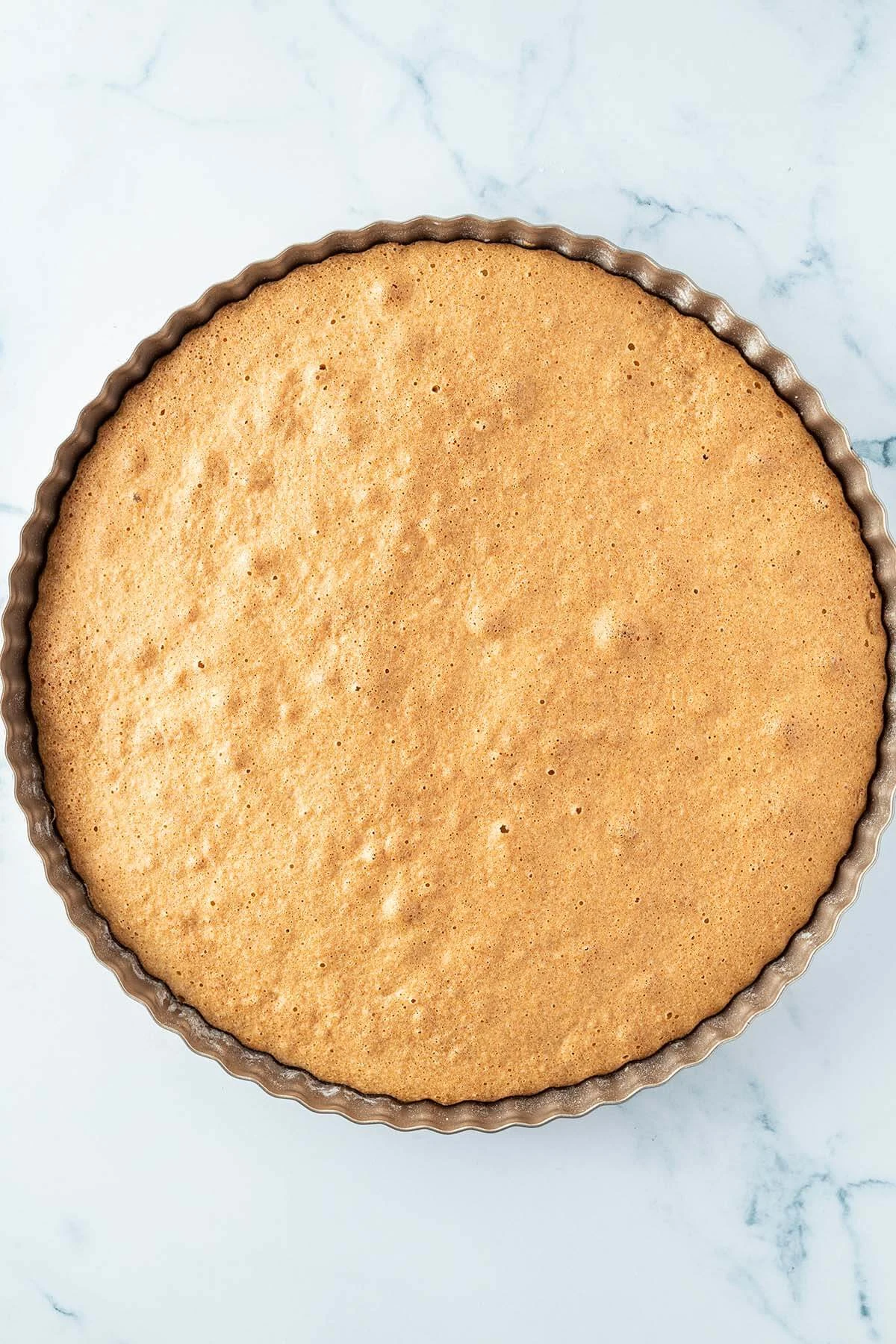 Sugar-Free Strawberry Cake