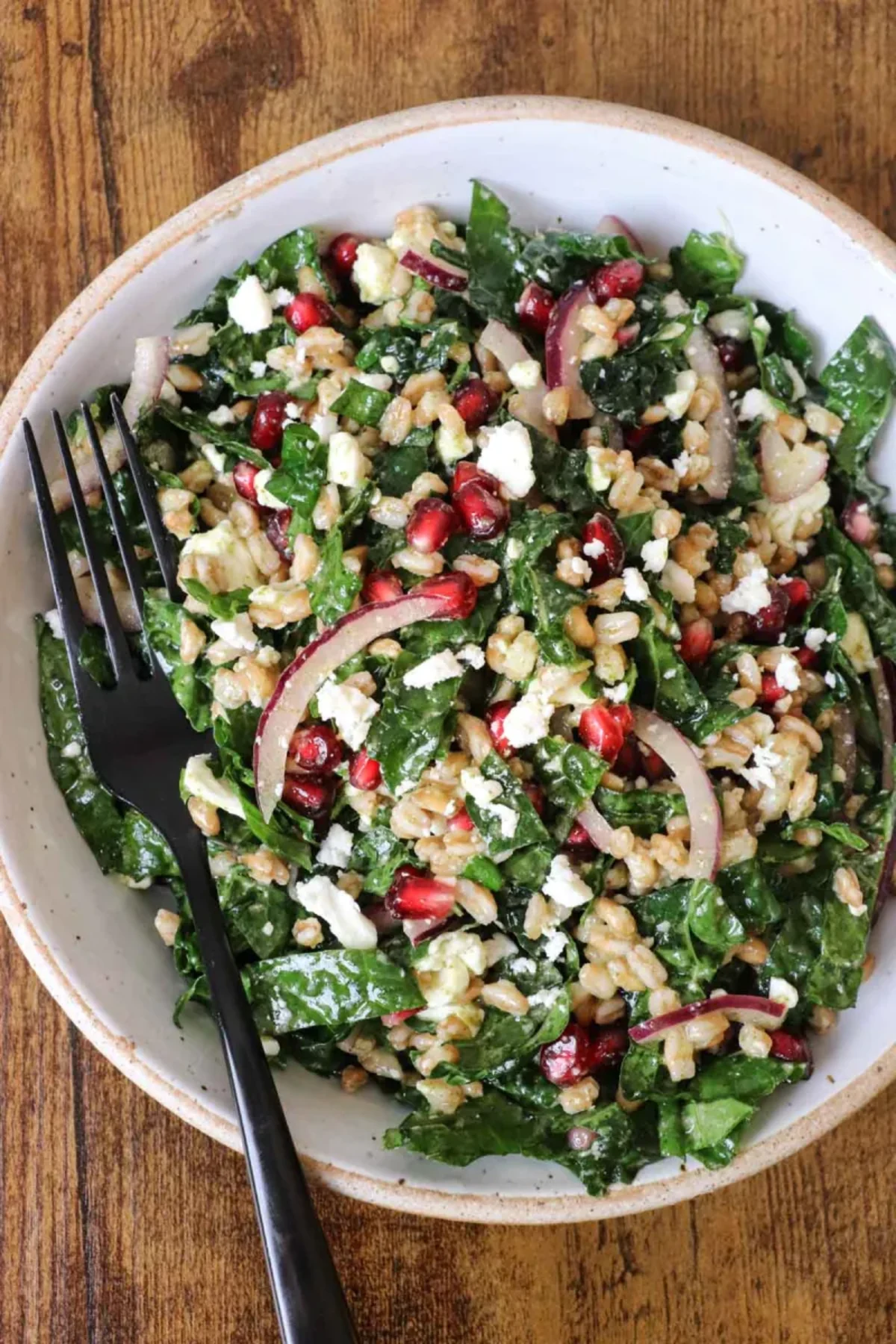 Easy Mediterranean Farro Salad with Mint Vinaigrette