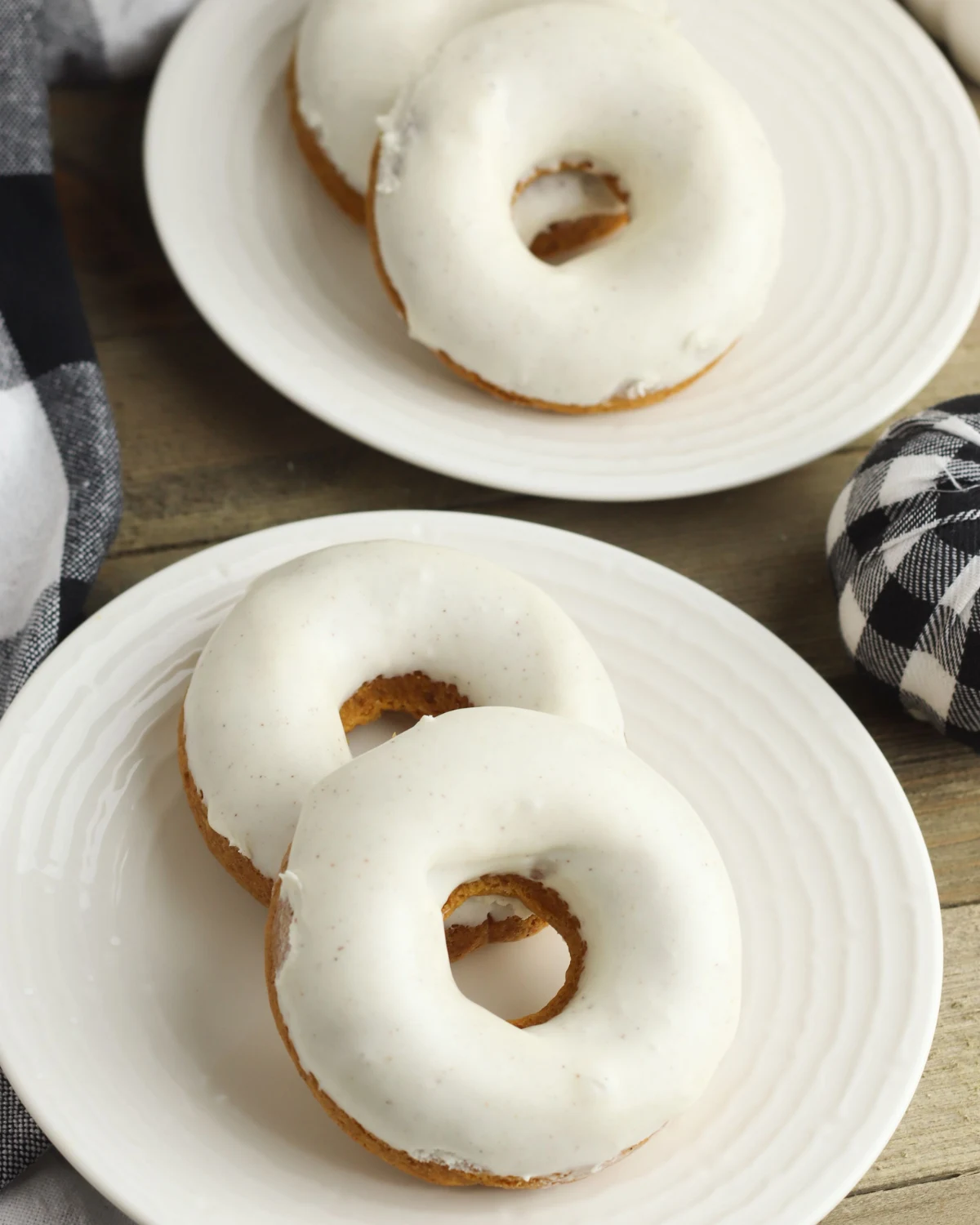 Pumpkin Spice Donuts