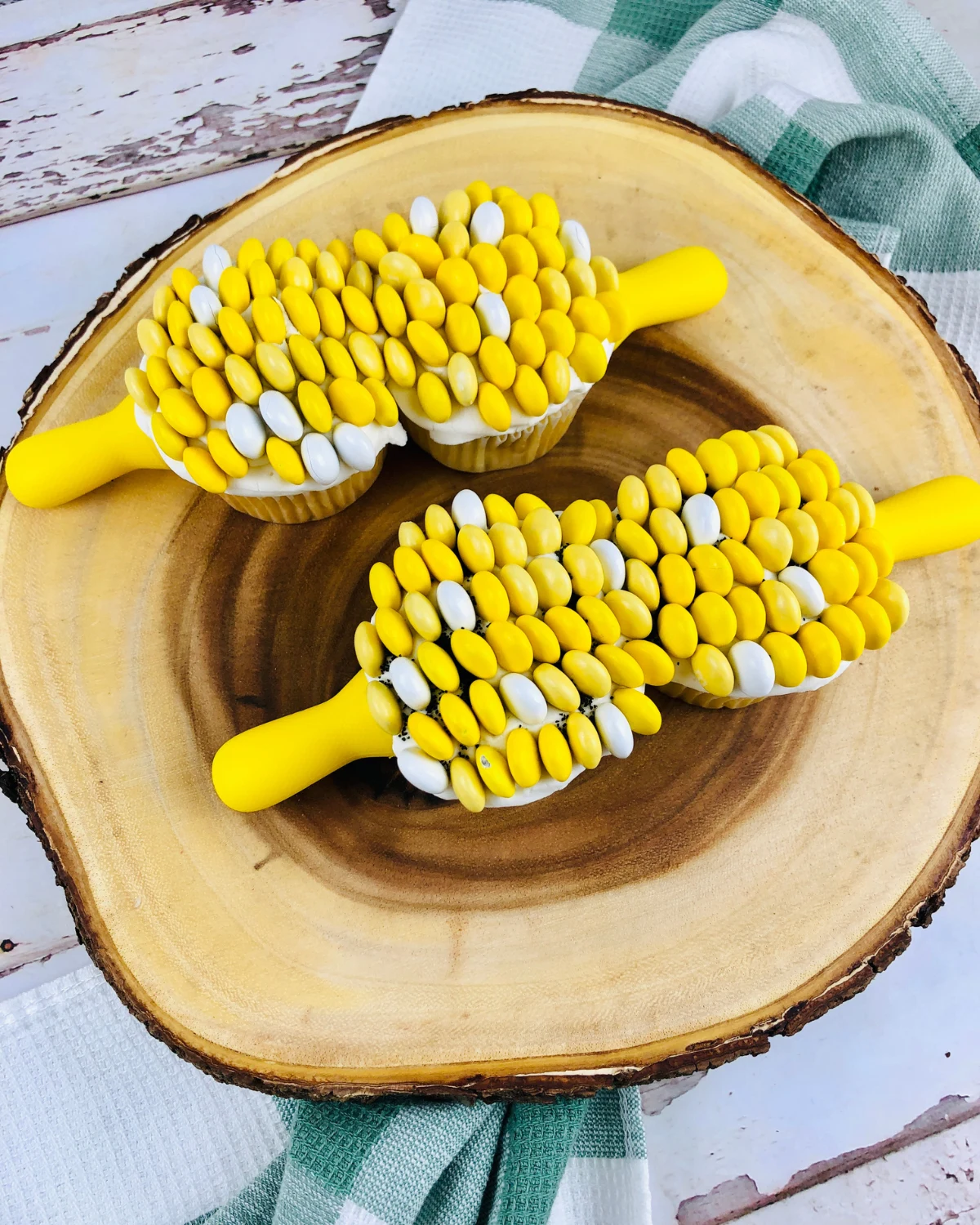 Corn on the Cob Cupcakes