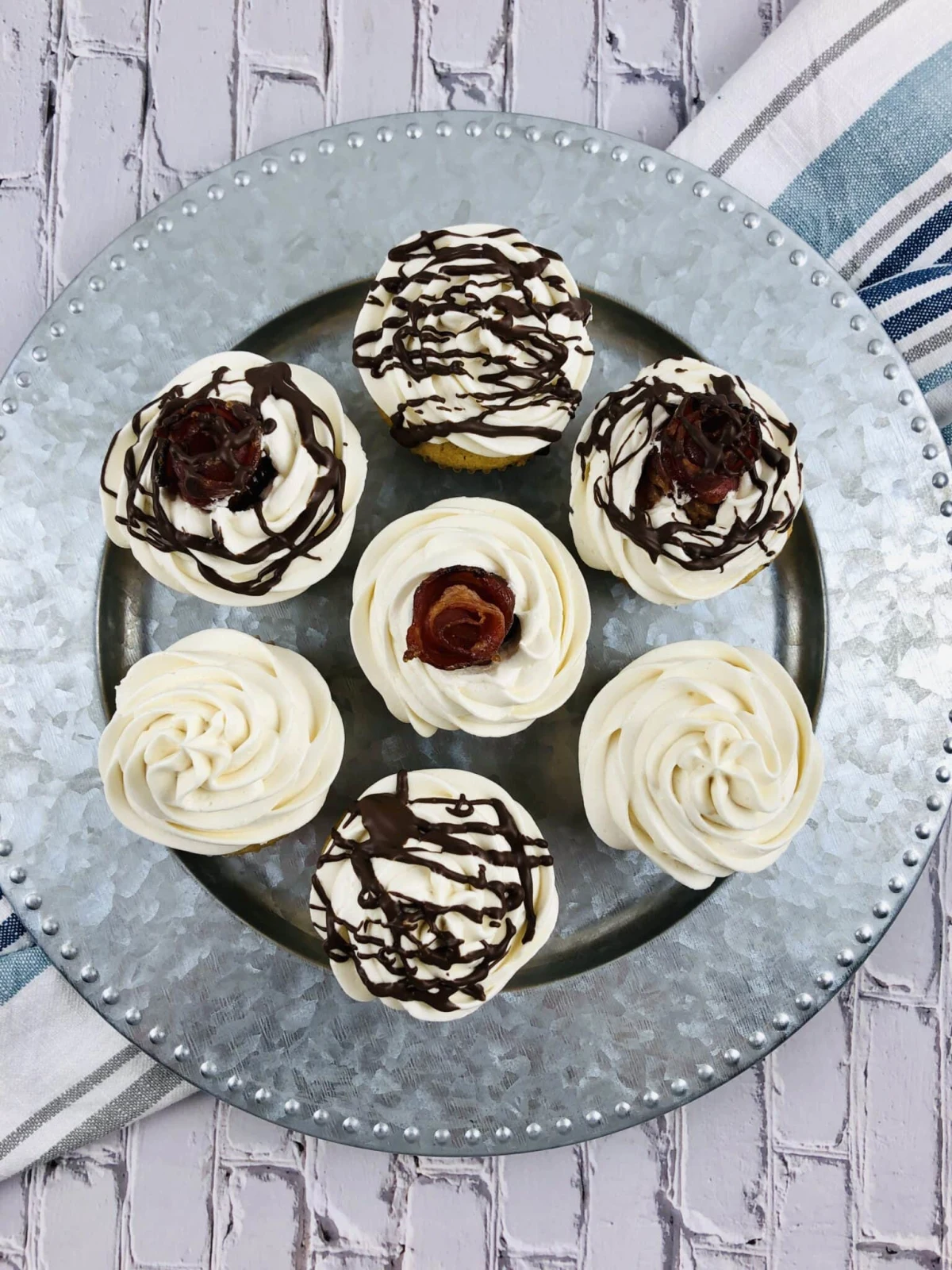 Maple Bacon Cupcakes