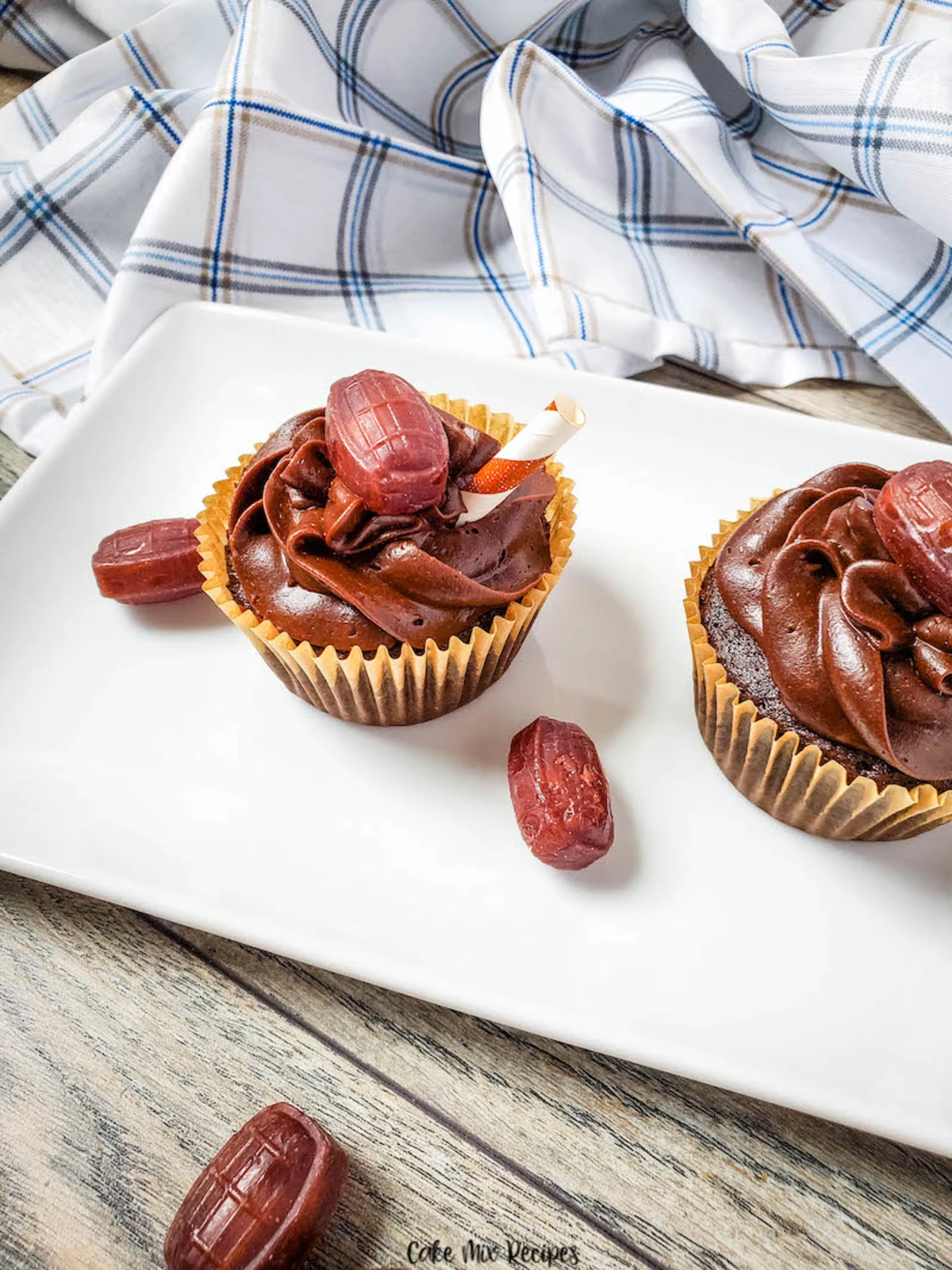 Chocolate Root Beer Cupcakes