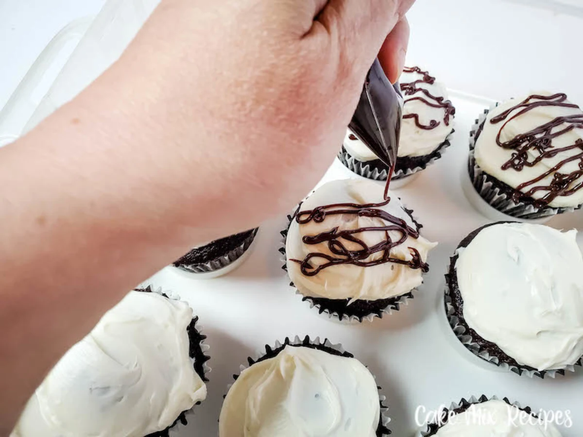Hot Fudge Sundae Cupcakes