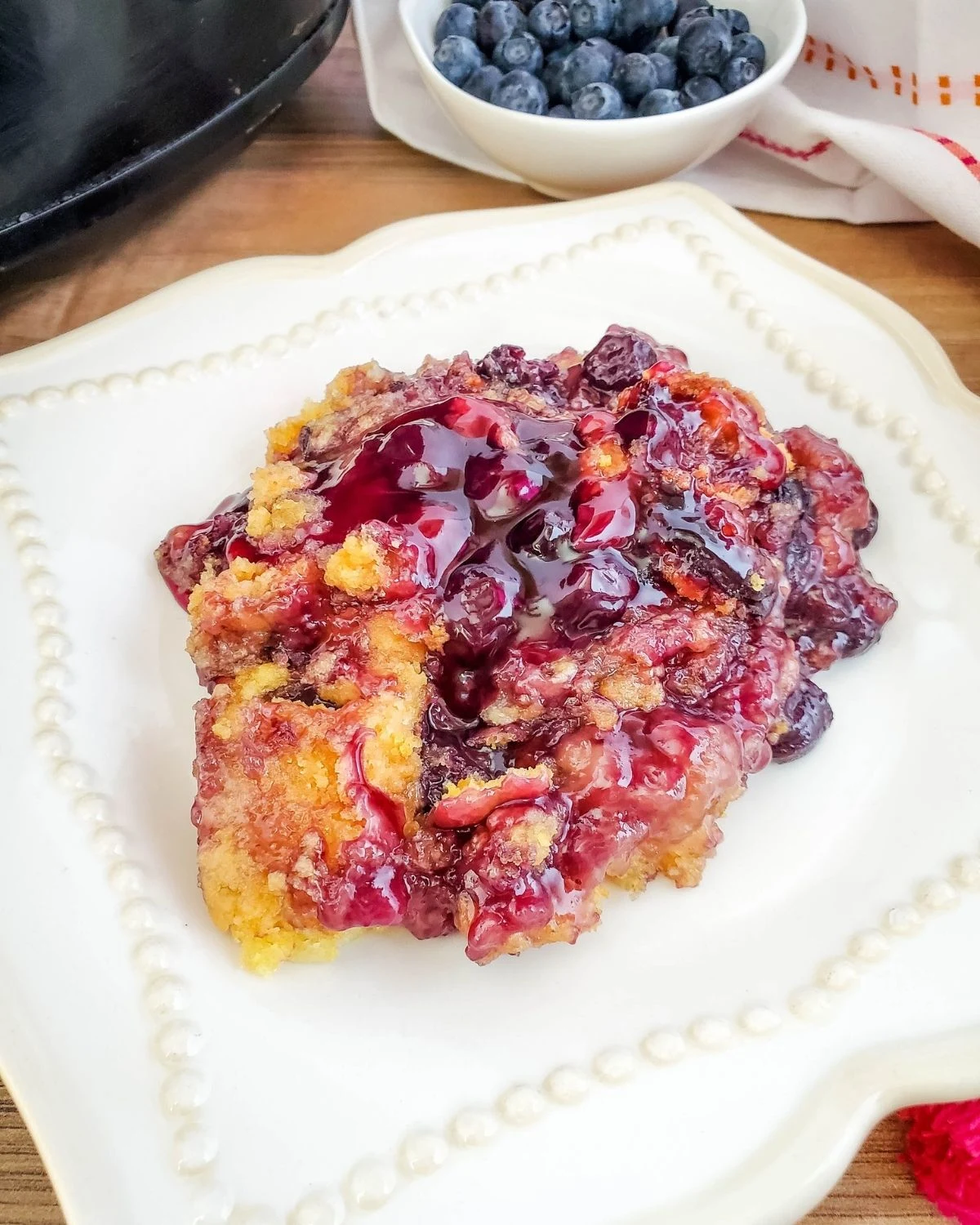 Blueberry Crock Pot Dump Cake