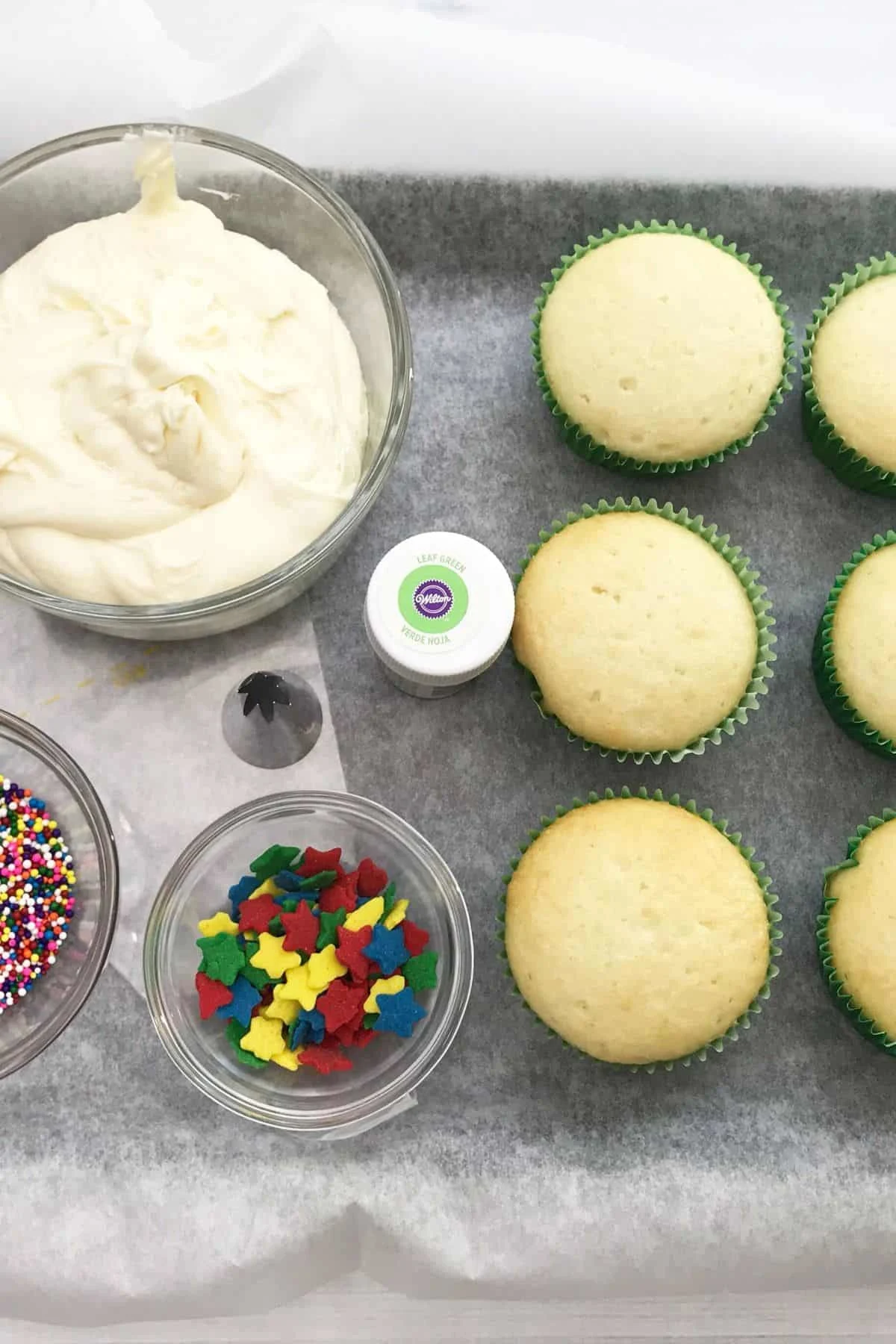 Christmas Holly Cupcakes