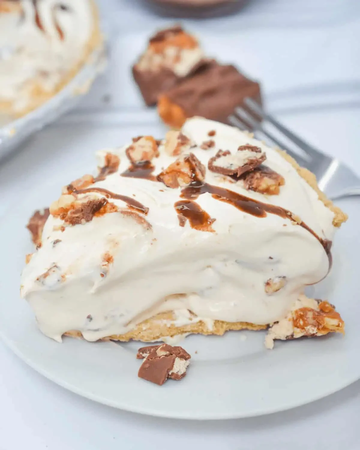 No Bake Snickers Pie