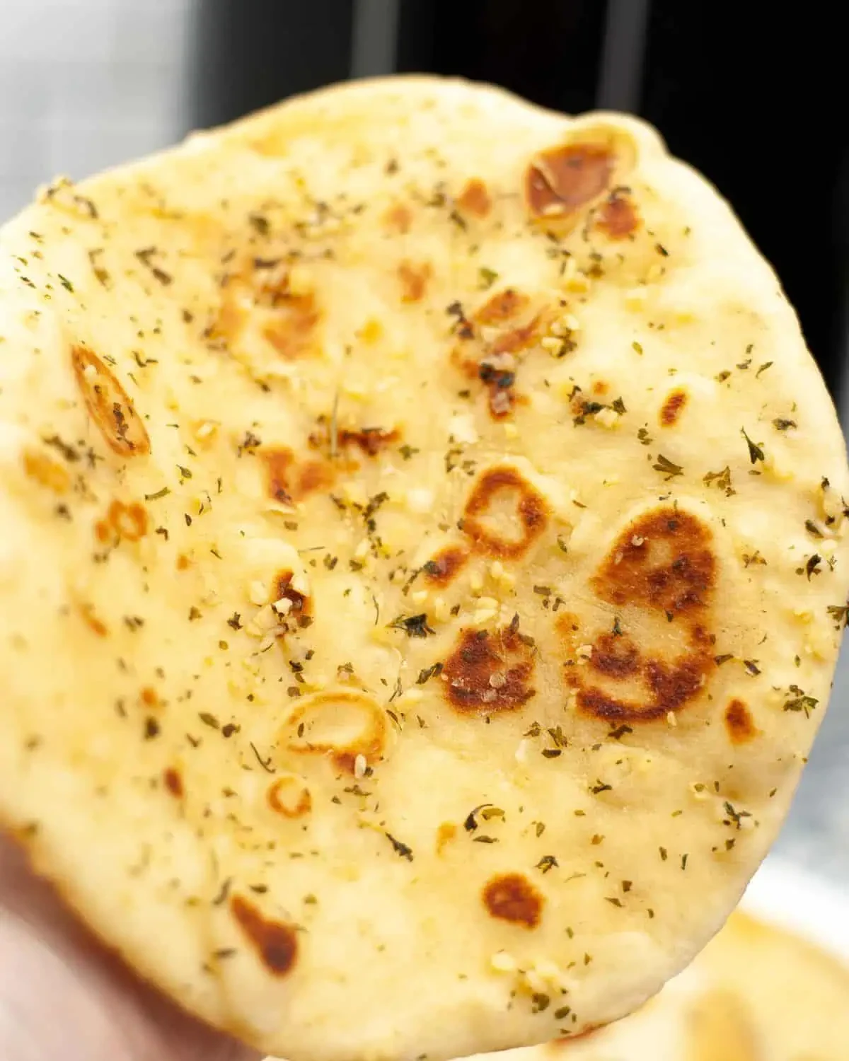 Air Fryer Garlic Naan Bread