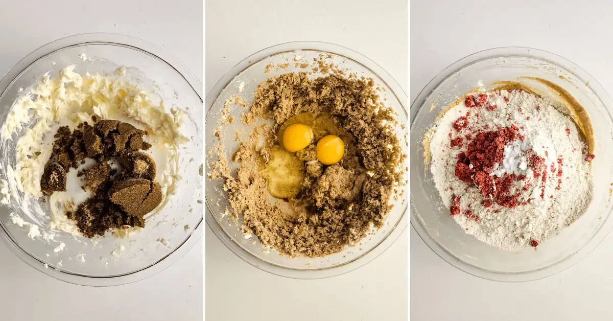 Strawberry Cheesecake Cookies