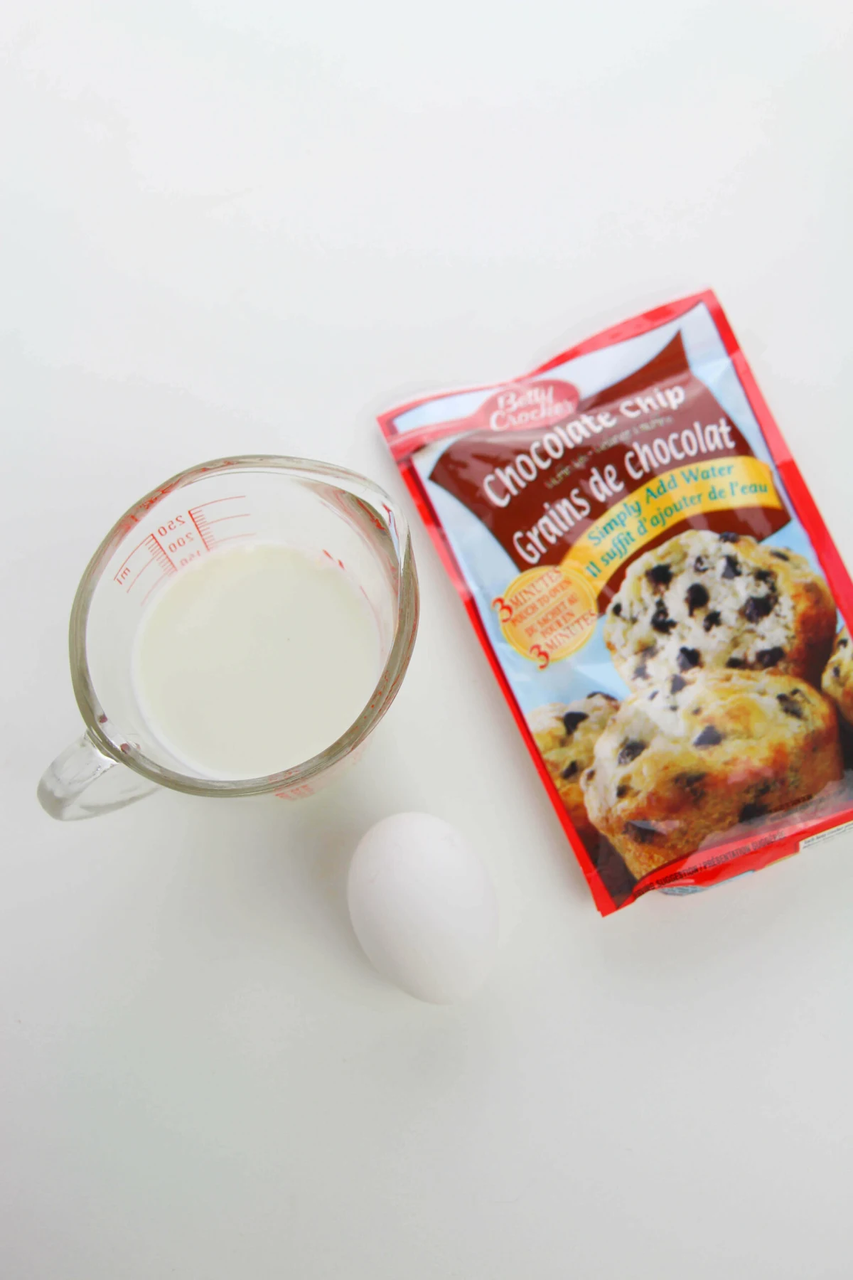 Chocolate Chip Cake Mix Pancakes