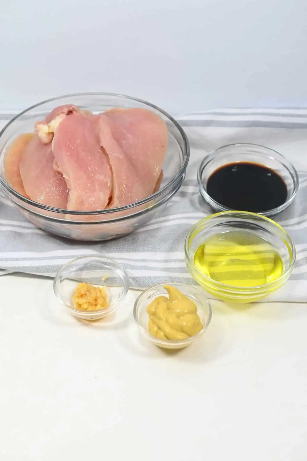 Grilled Balsamic Chicken with Strawberry Salsa