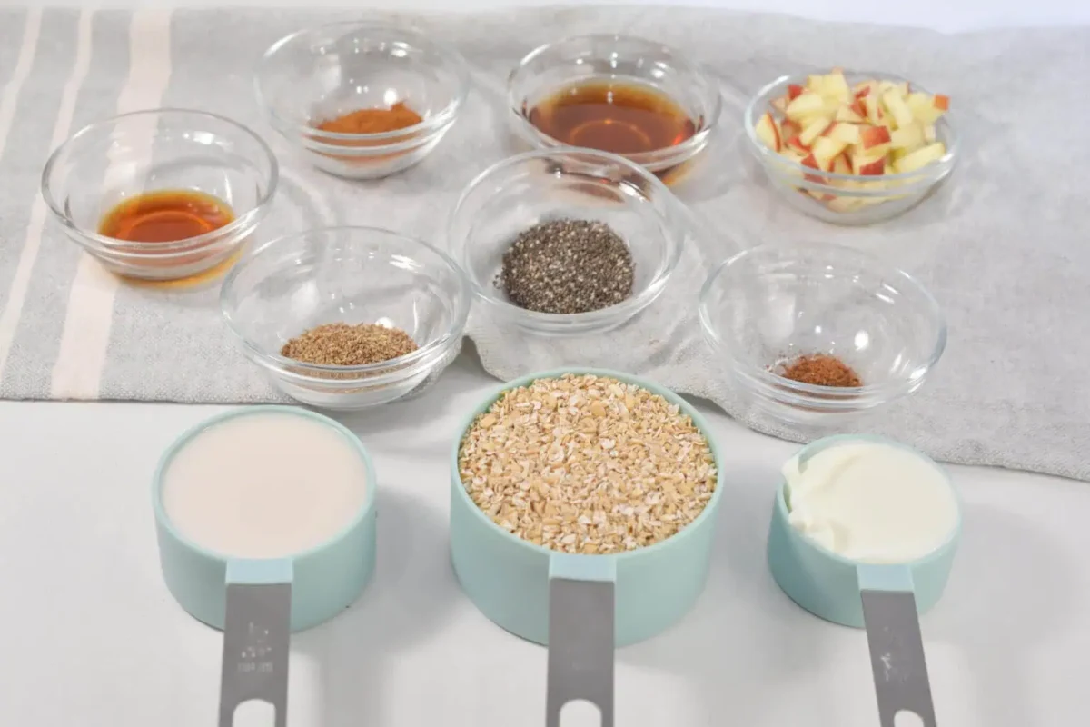 Overnight Apple Pie Oats