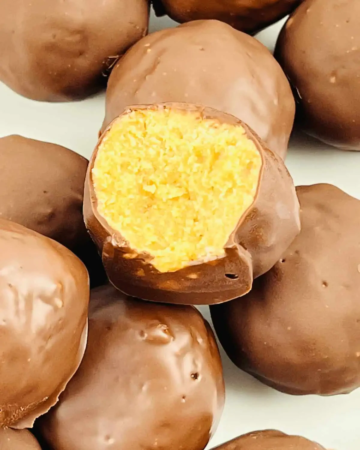 Crispy Old Fashioned Peanut Butter Balls