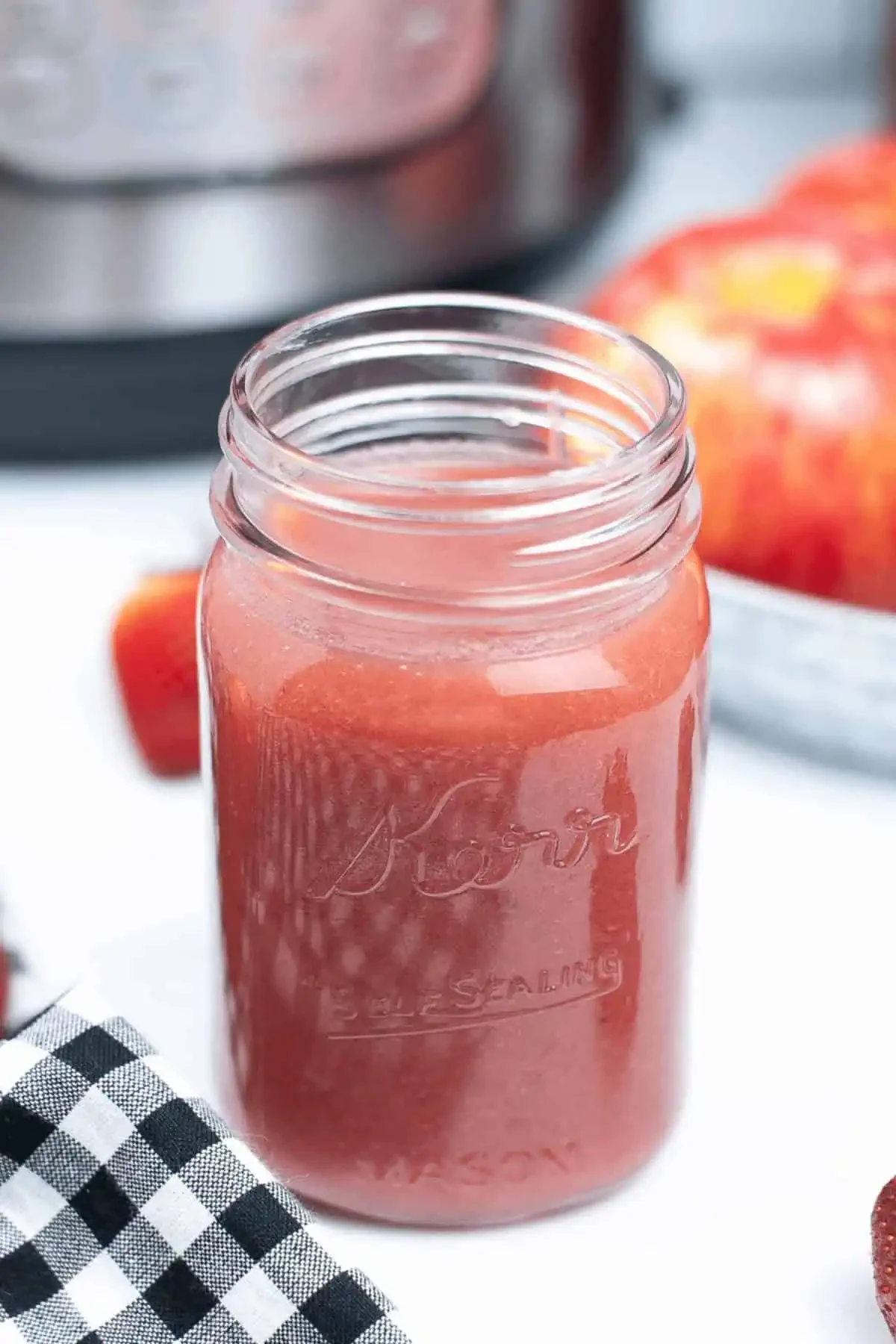 Instant Pot Strawberry Applesauce