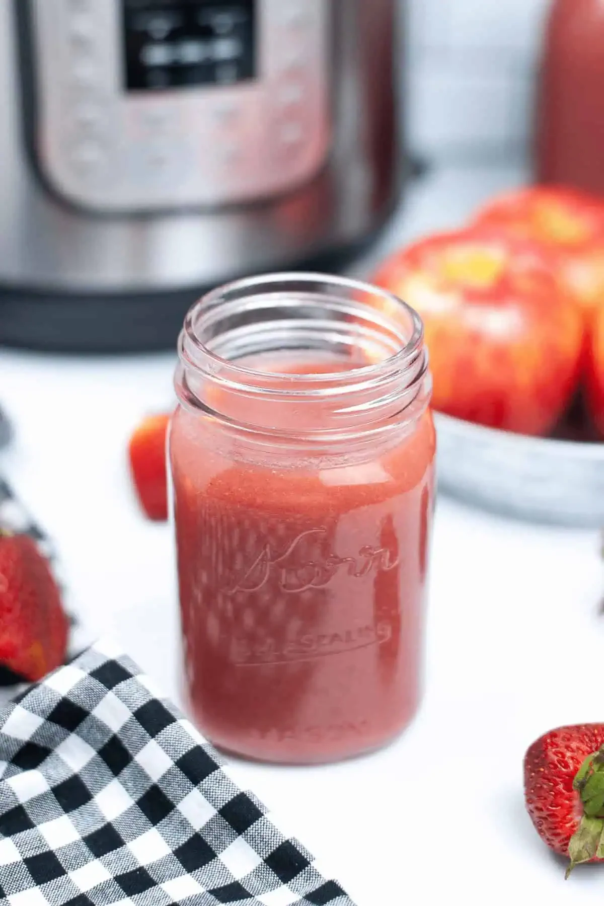 Instant Pot Strawberry Applesauce