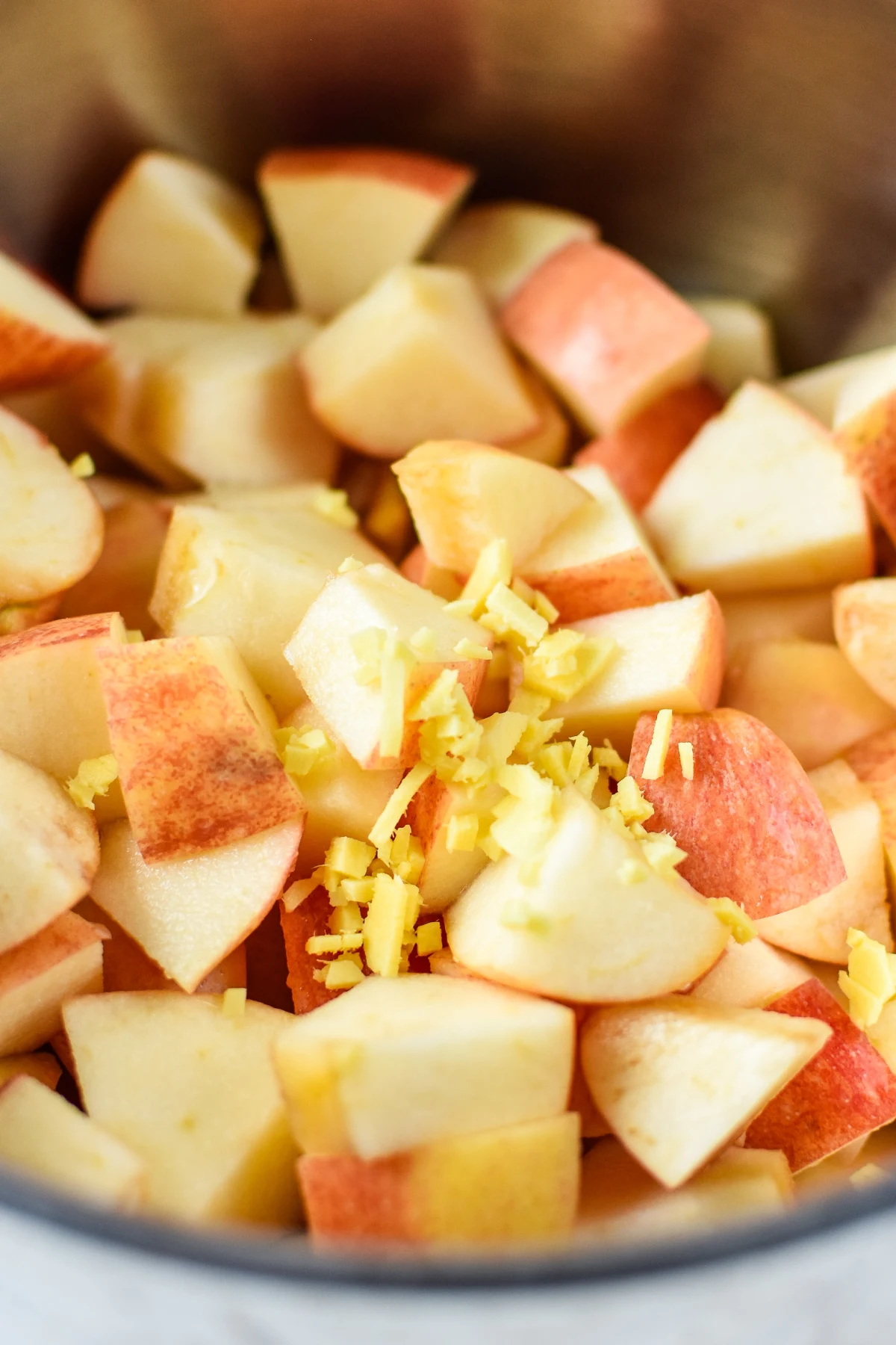 Unsweetened Ginger Pear Cinnamon Applesauce