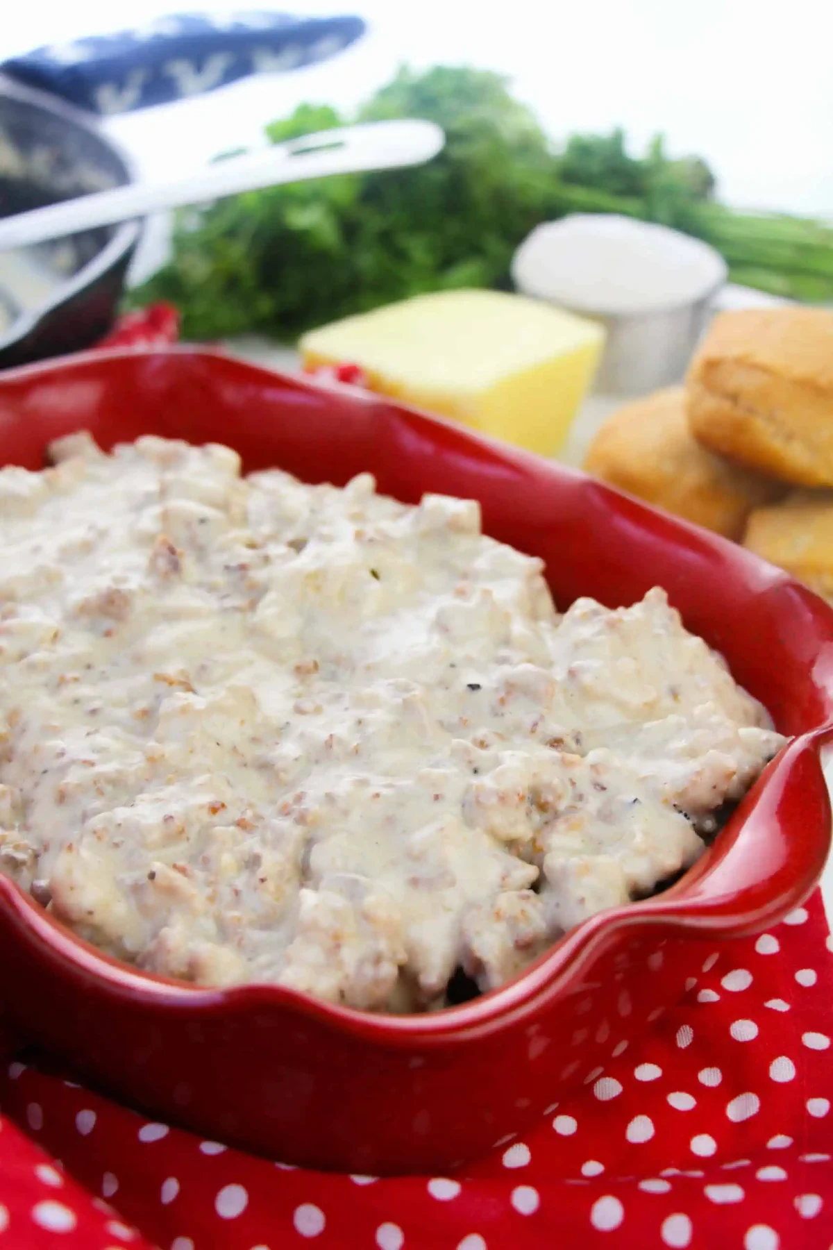 Homemade Country Gravy with Sausage