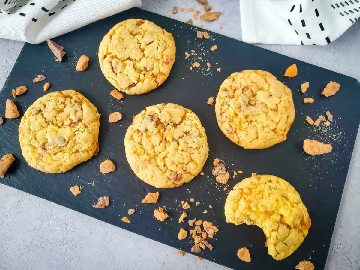 Easy Butterfinger Cookies