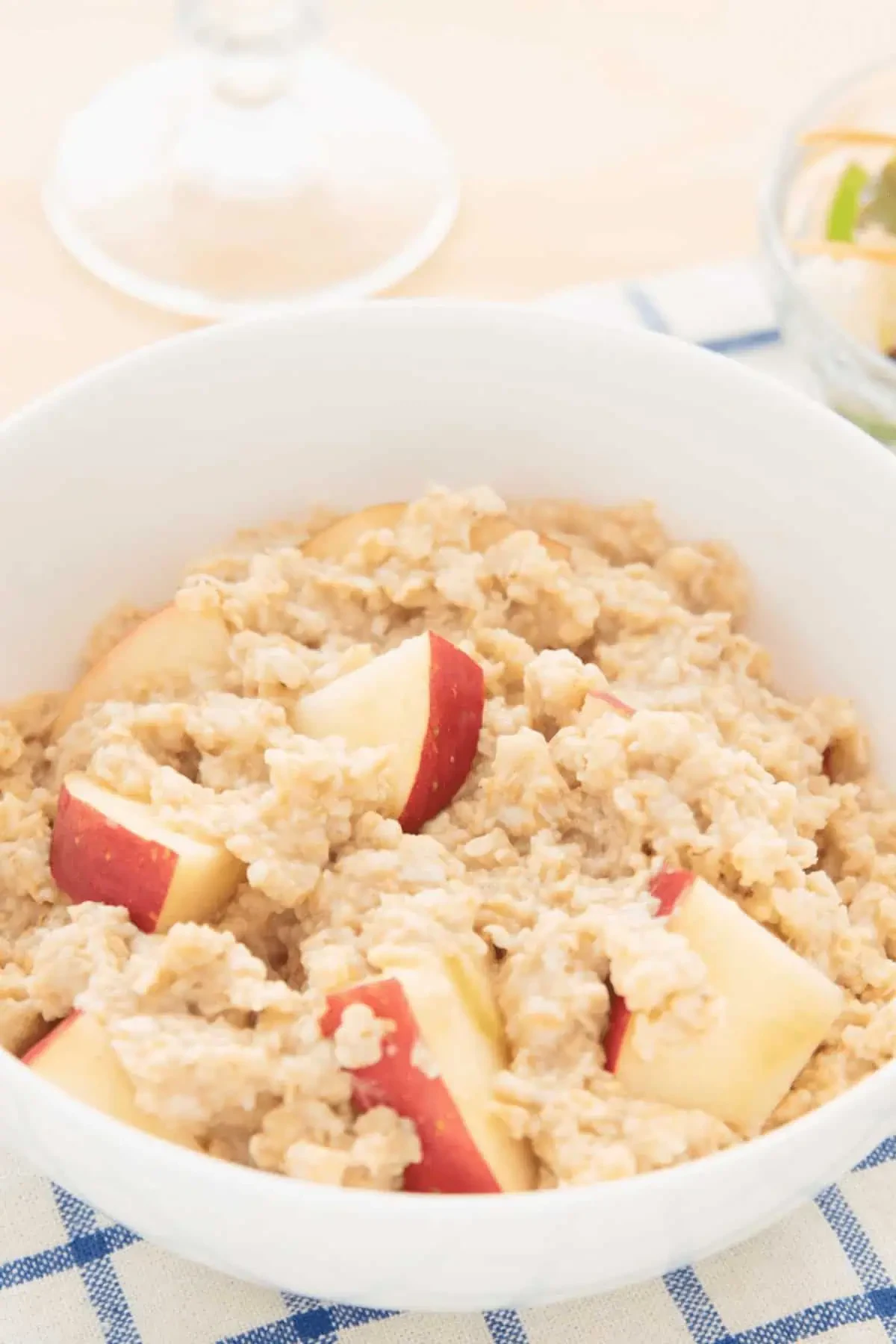 Apple Cinnamon Oatmeal