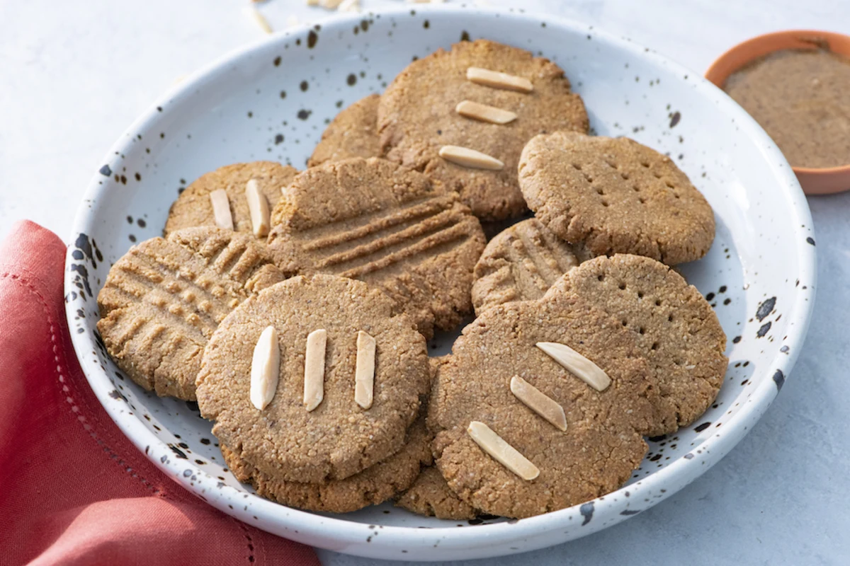Vegan Almond Cookies