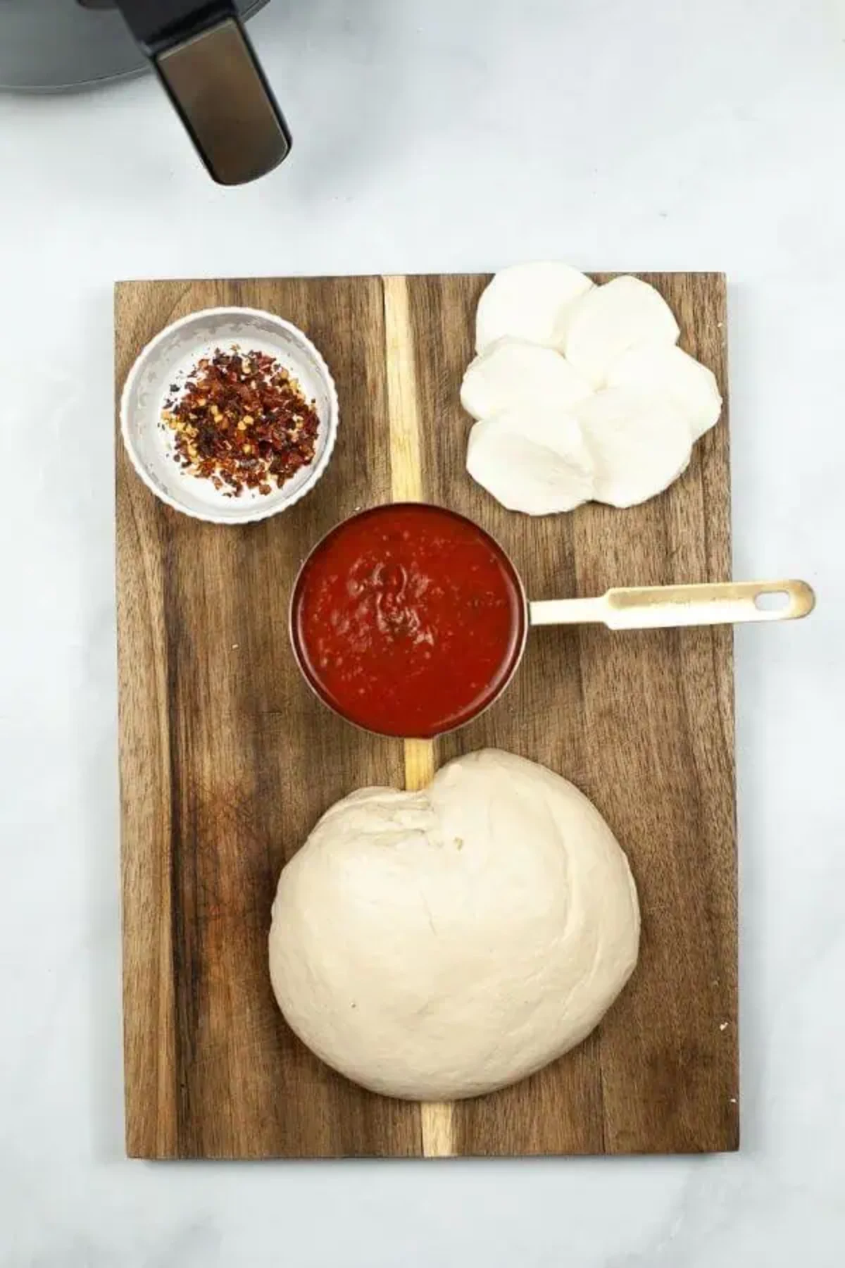 Air Fryer Pizza Margherita