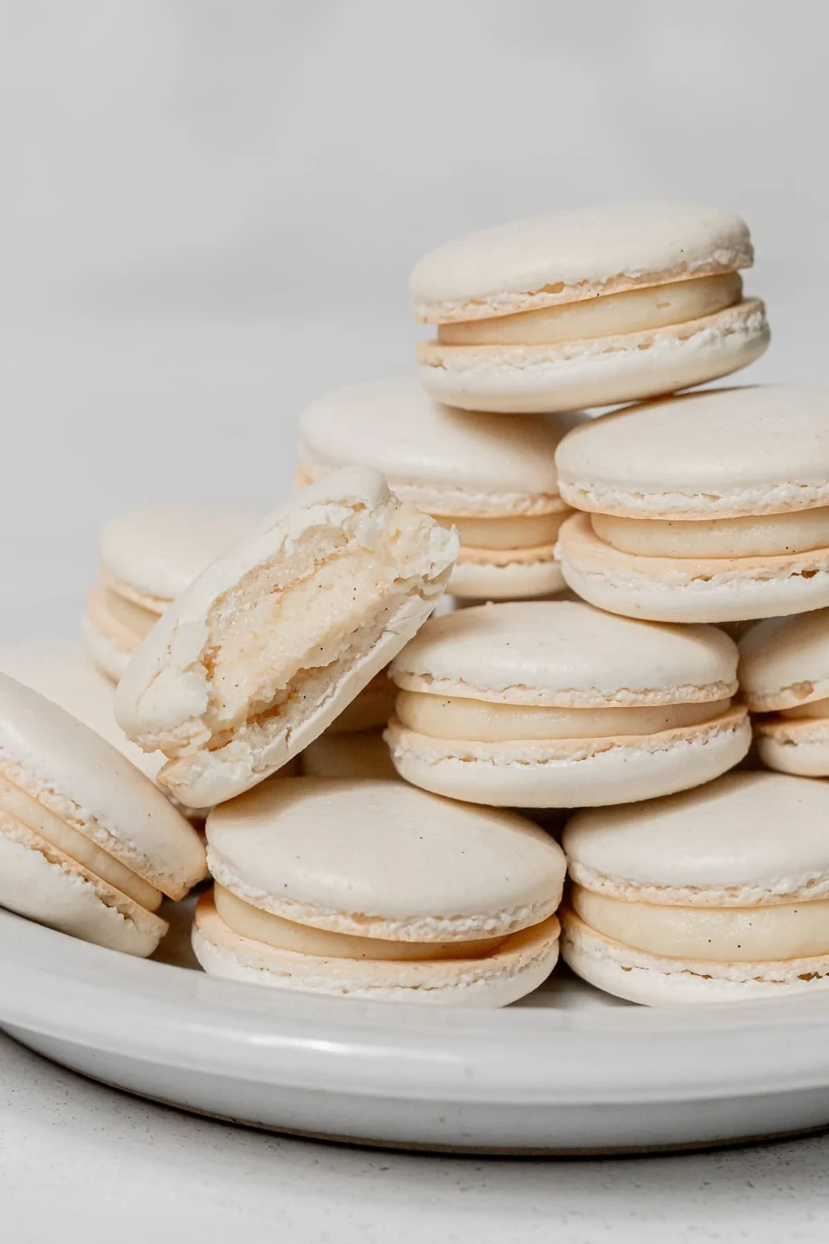 Vanilla Bean Macarons
