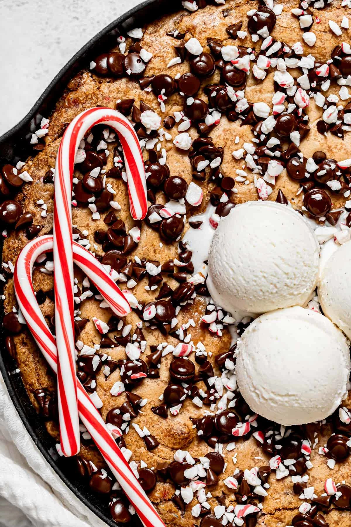 Candy Cane Chocolate Chip Cookie Skillet