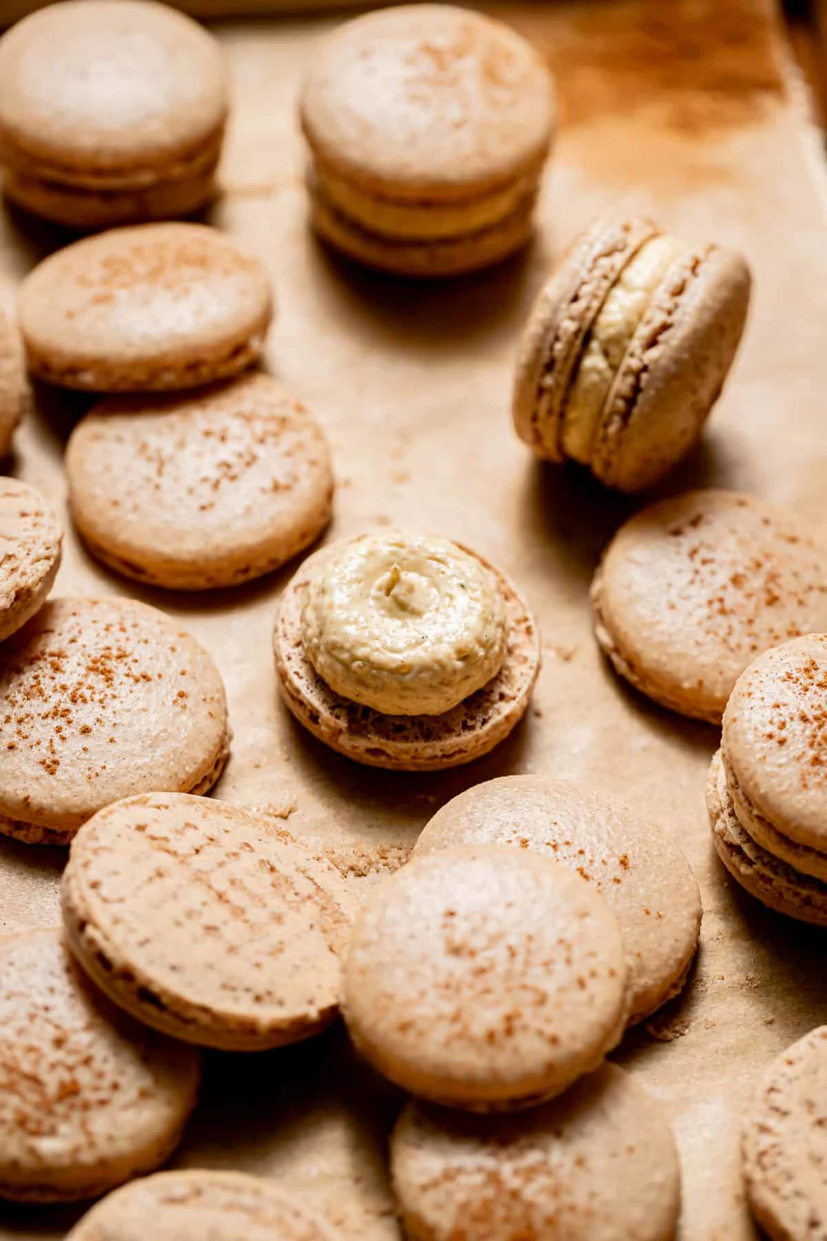 Apple Butter Macarons